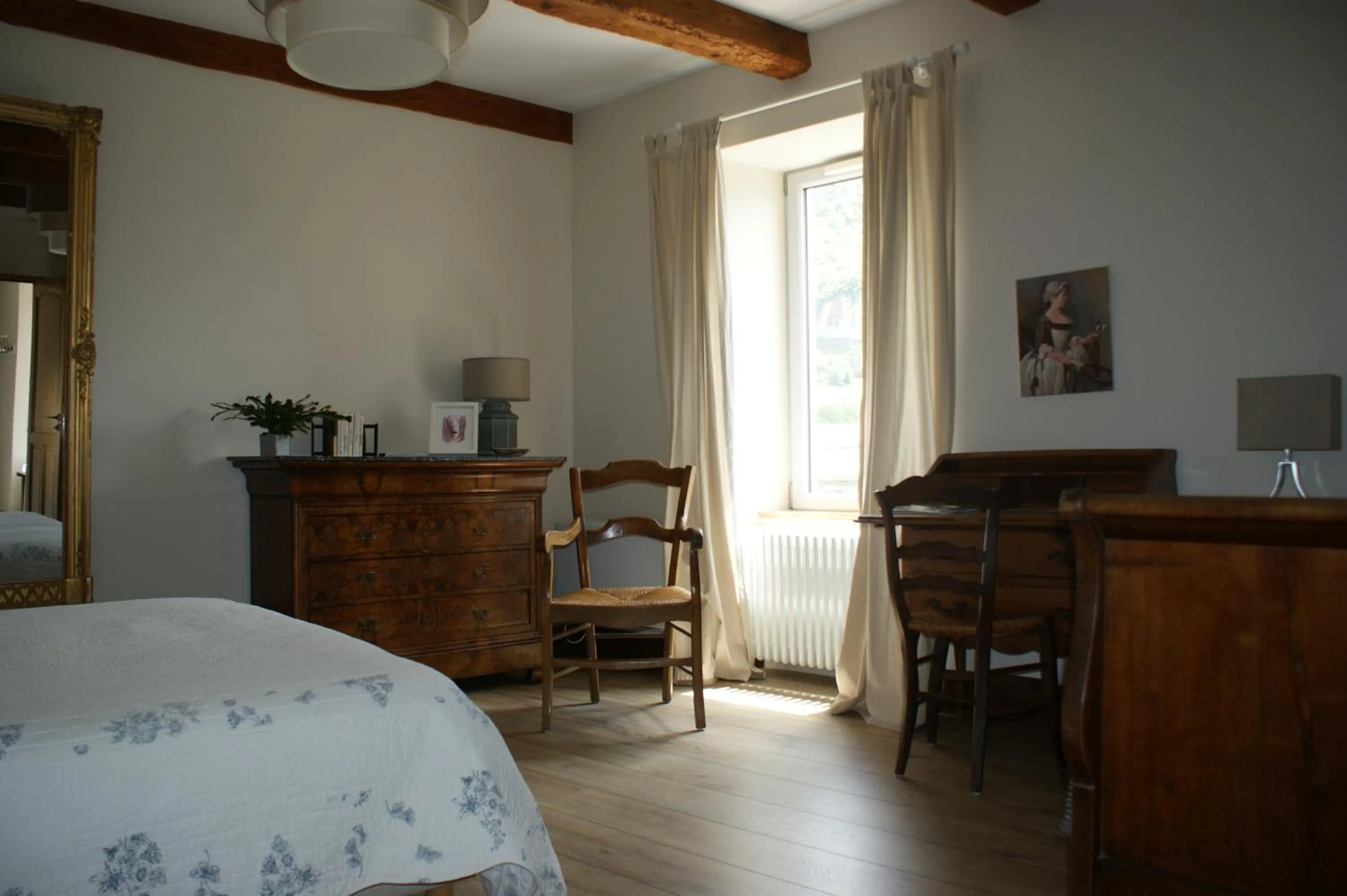 Property building, Bed in Les FREJALS