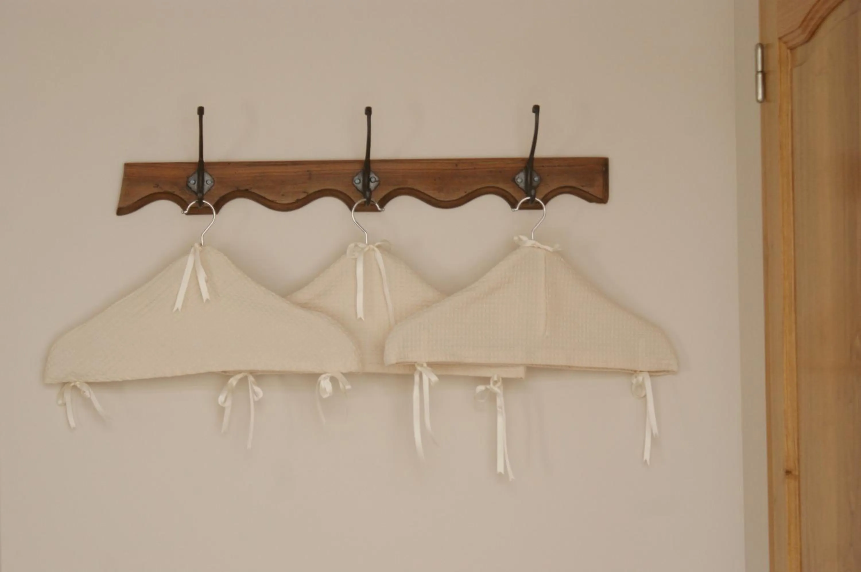 wardrobe in Les FREJALS