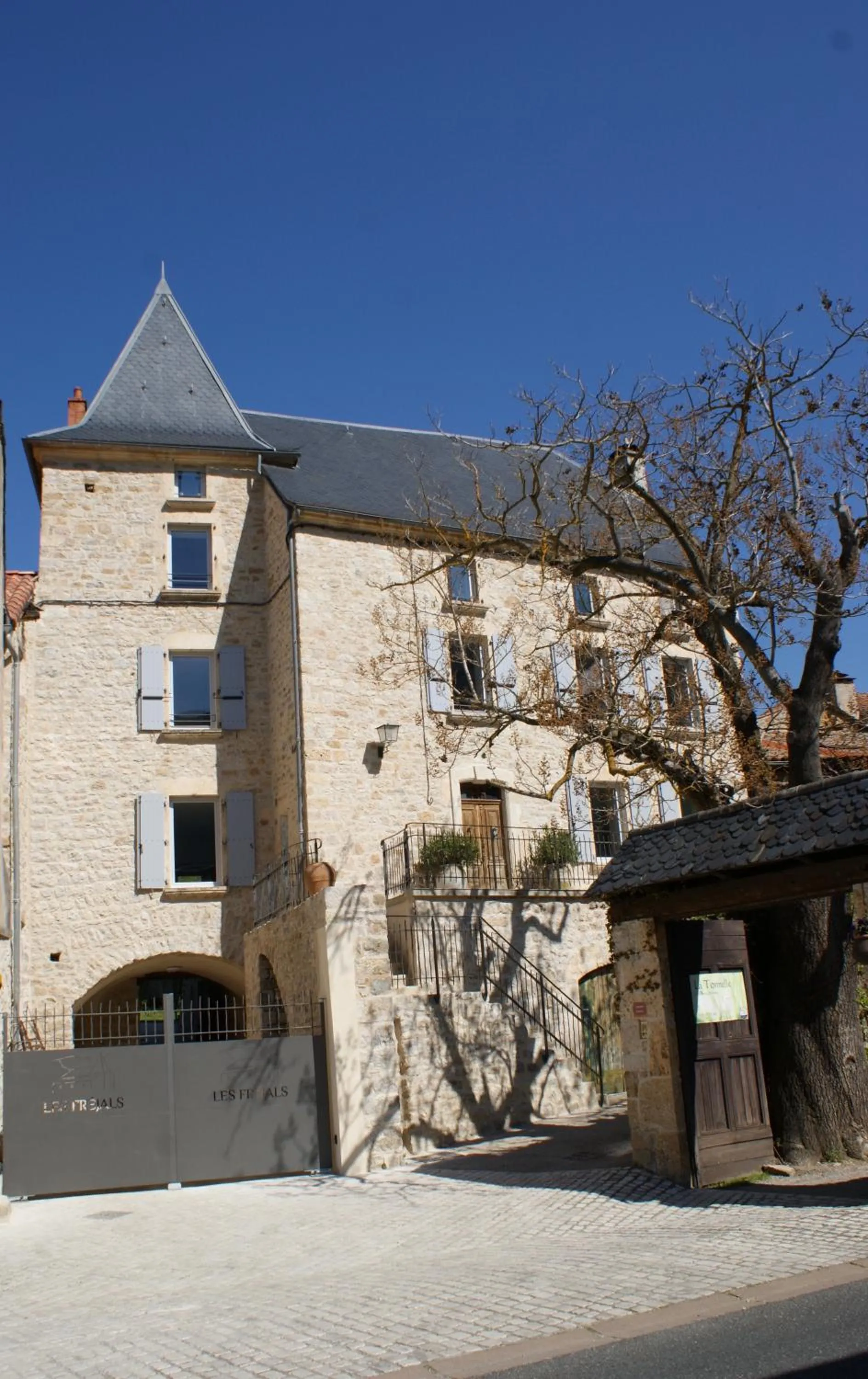 Property building in Les FREJALS