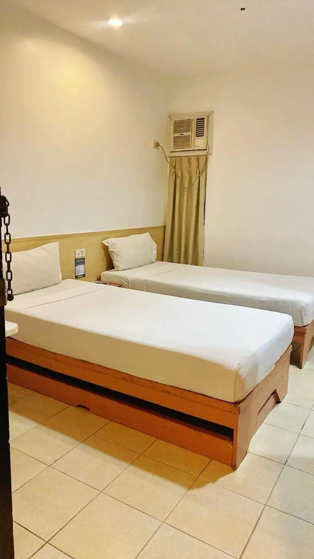 Bed in Hotel Pier Cuatro Bed in Hotel Pier Cuatro