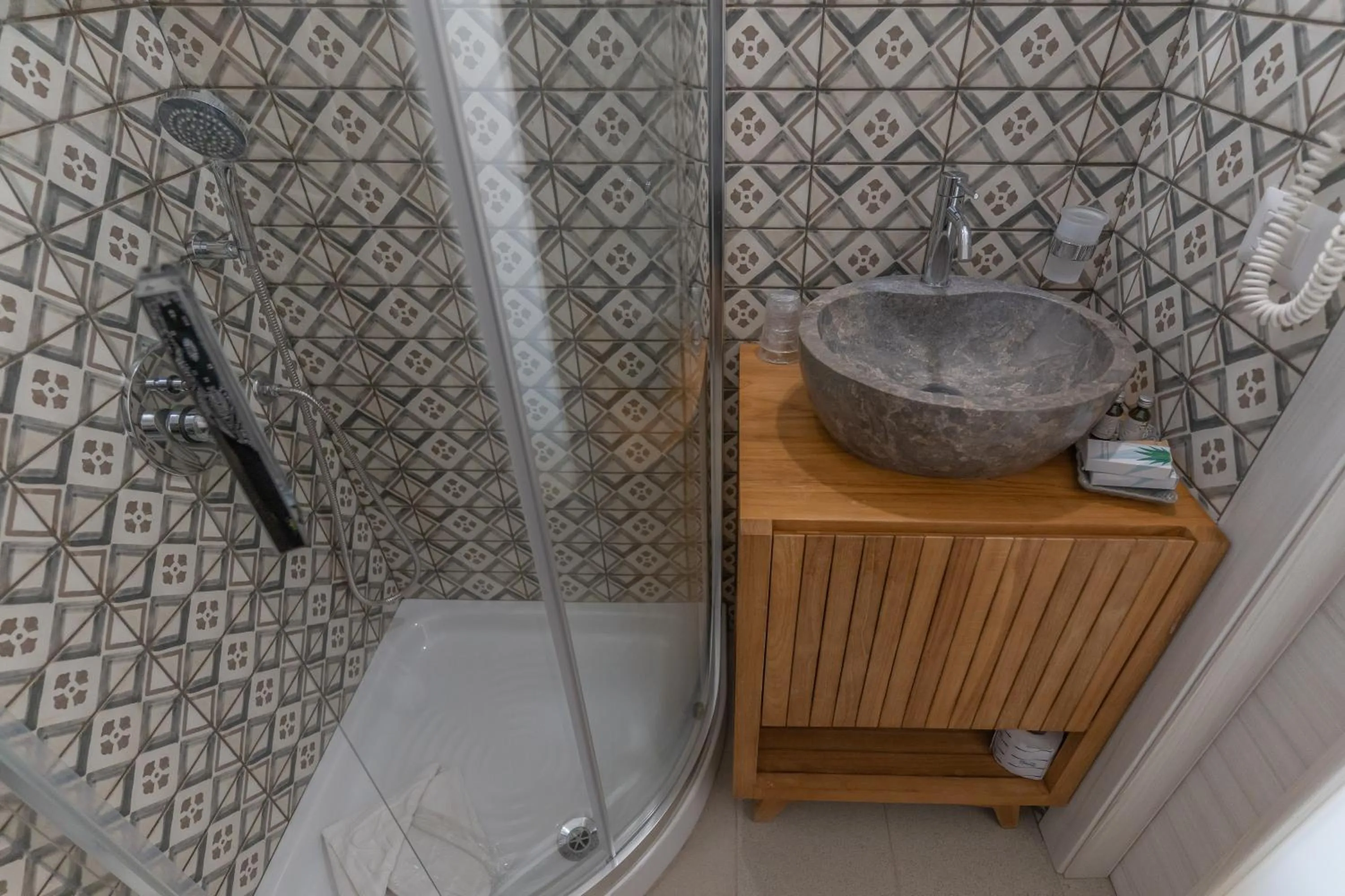 Shower in Casina Bellanova
