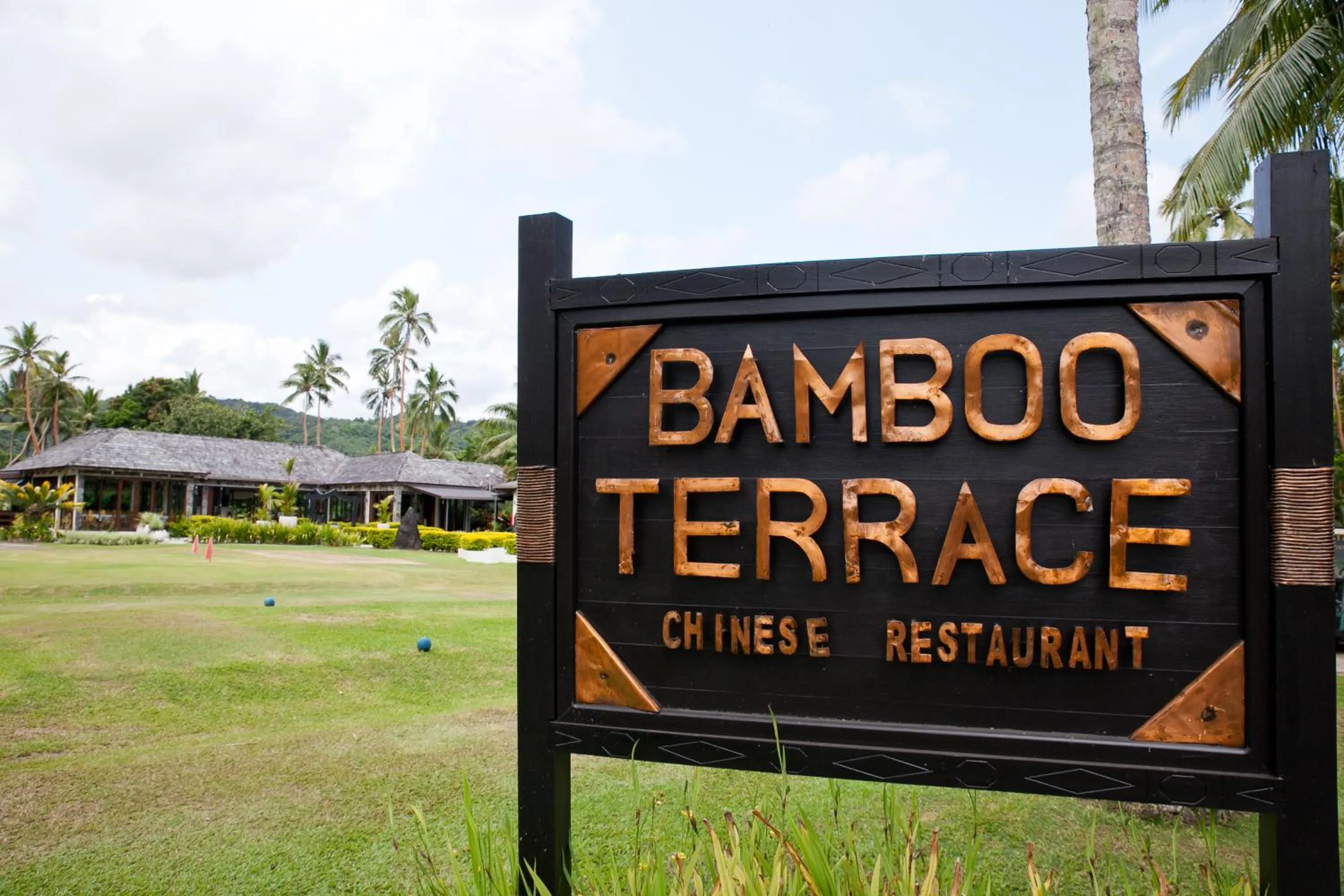 Restaurant/places to eat in The Naviti Resort