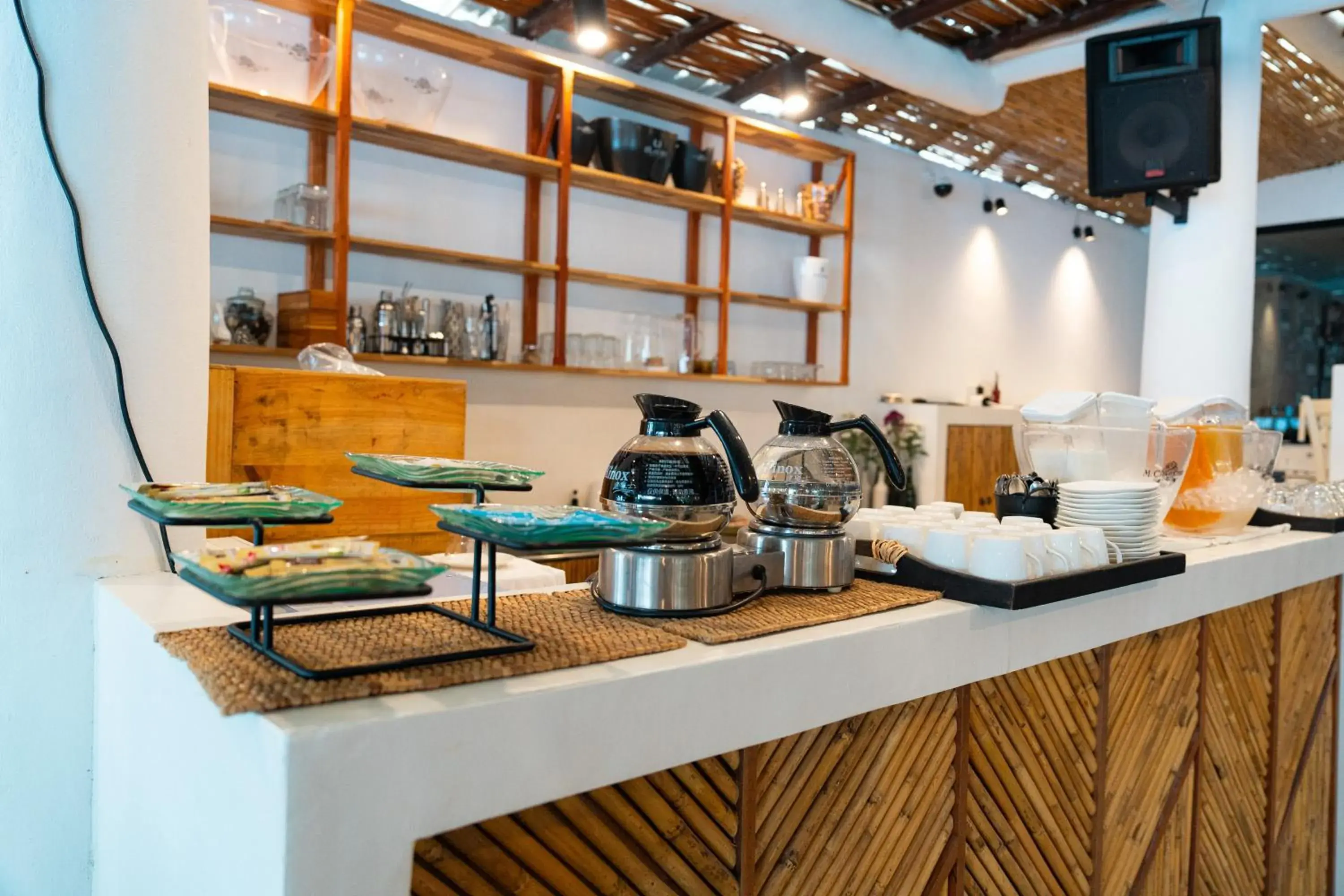 Restaurant/places to eat in Koh Tao Montra Resort Restaurant/places to eat in Koh Tao Montra Resort