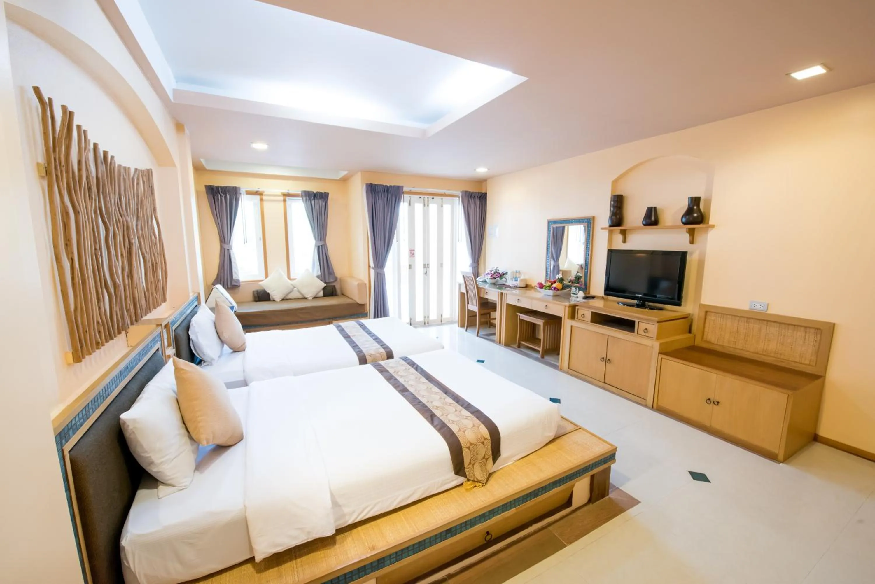 Bed in Koh Tao Montra Resort