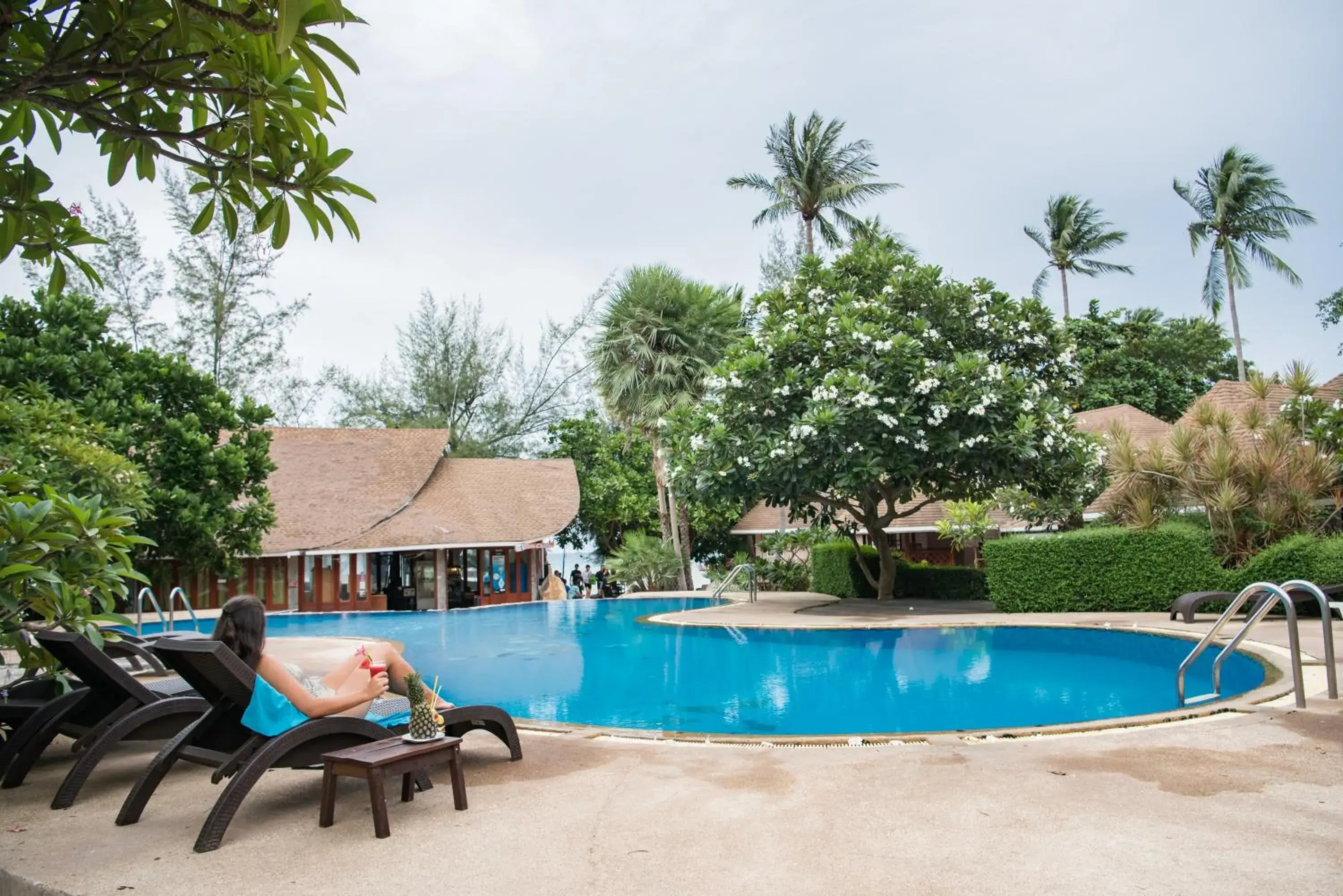 Swimming pool in Koh Tao Coral Grand Resort Swimming pool in Koh Tao Coral Grand Resort