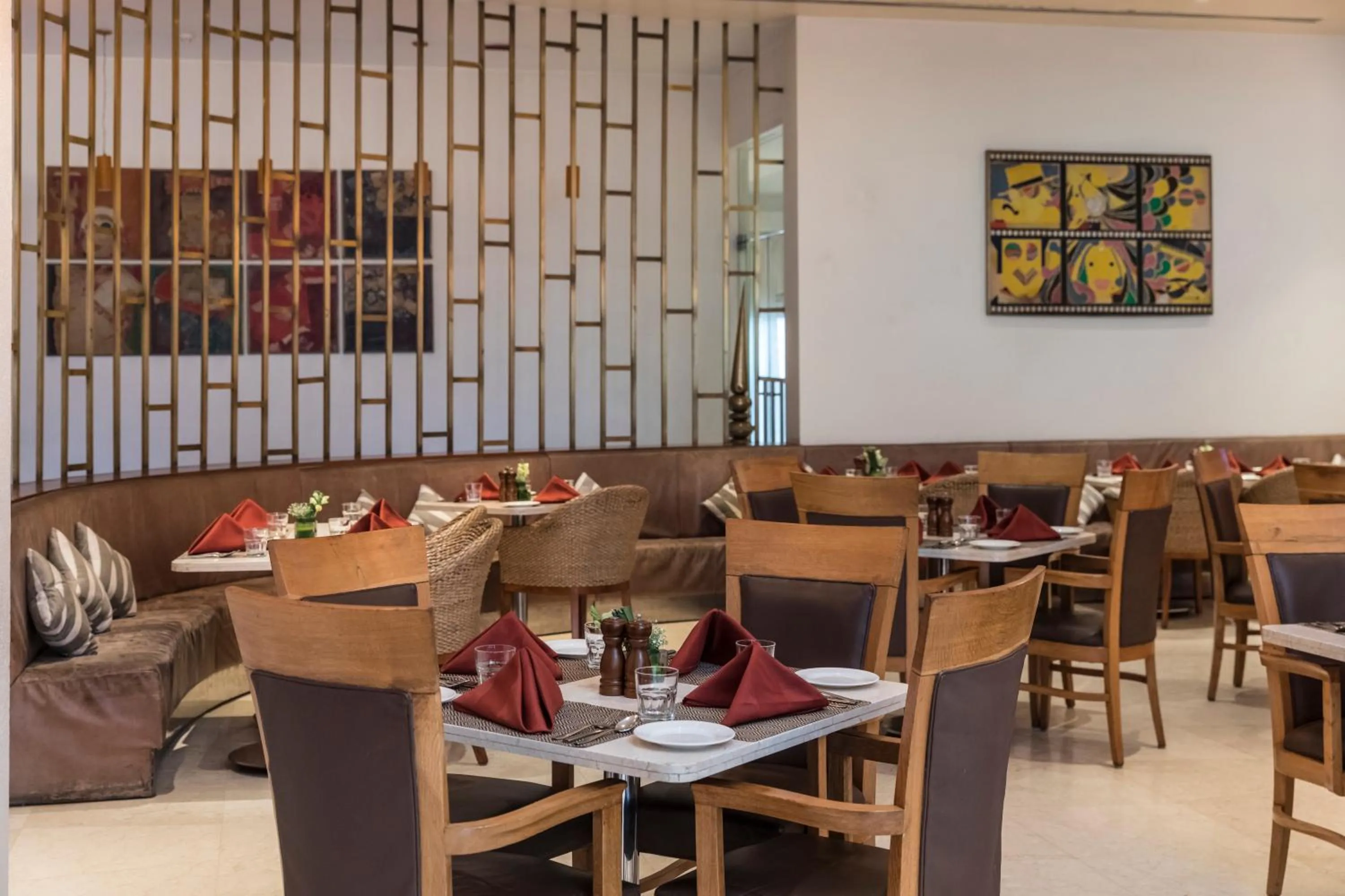 Restaurant/places to eat in The Park Navi Mumbai