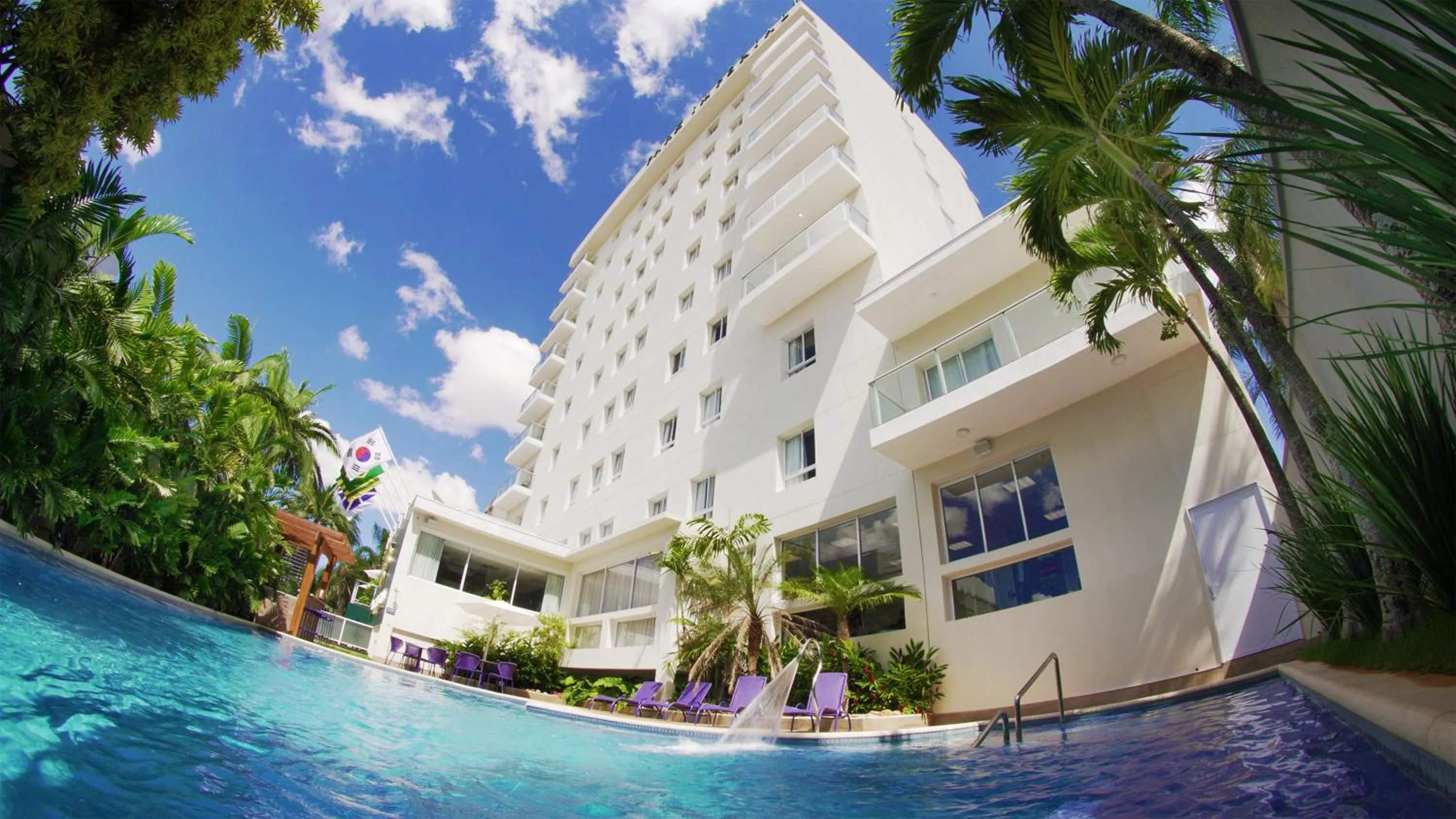 Property building in Radisson Hotel Anápolis