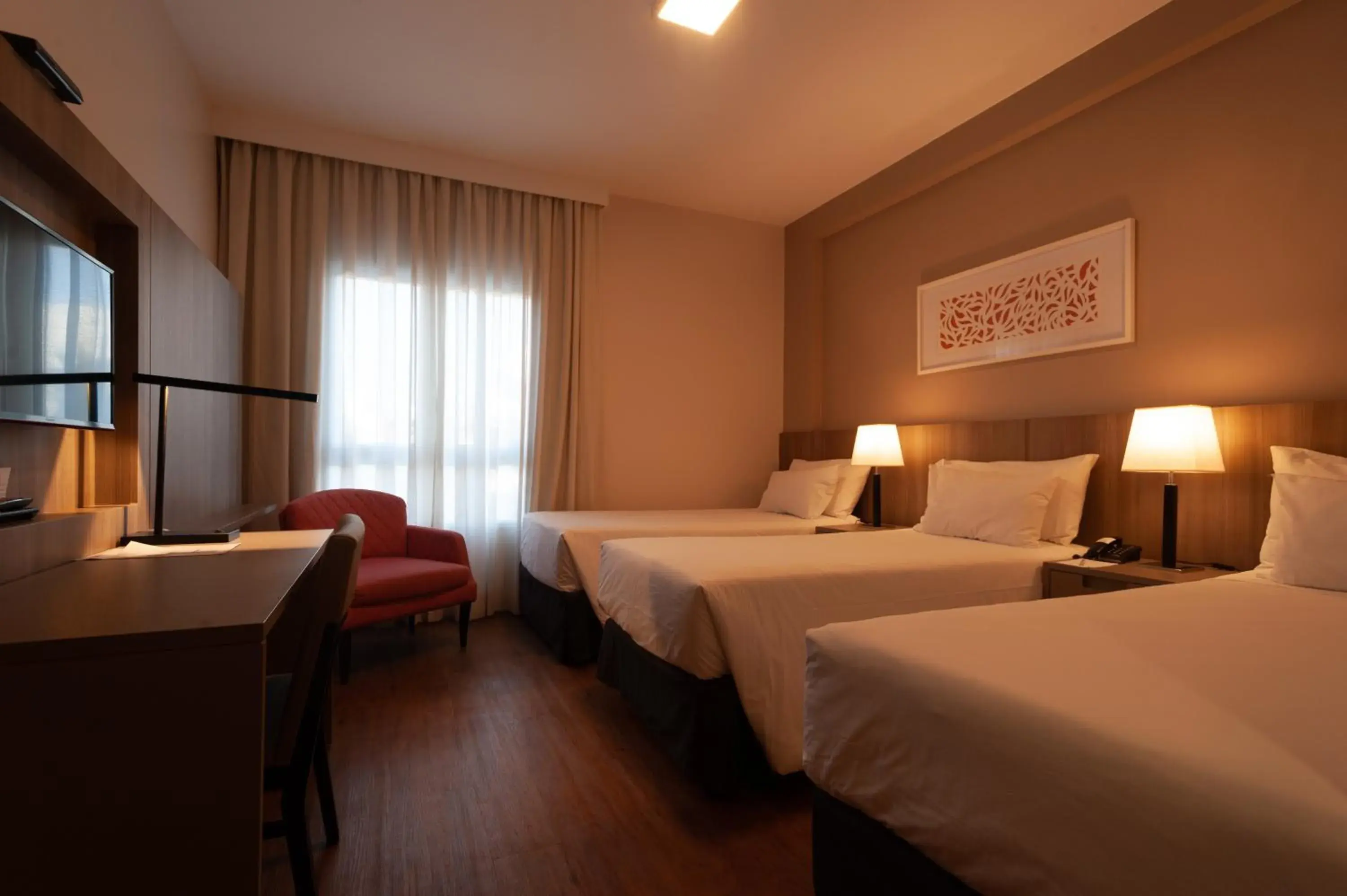 Photo of the whole room, Bed in Radisson Hotel Anápolis Photo of the whole room, Bed in Radisson Hotel Anápolis