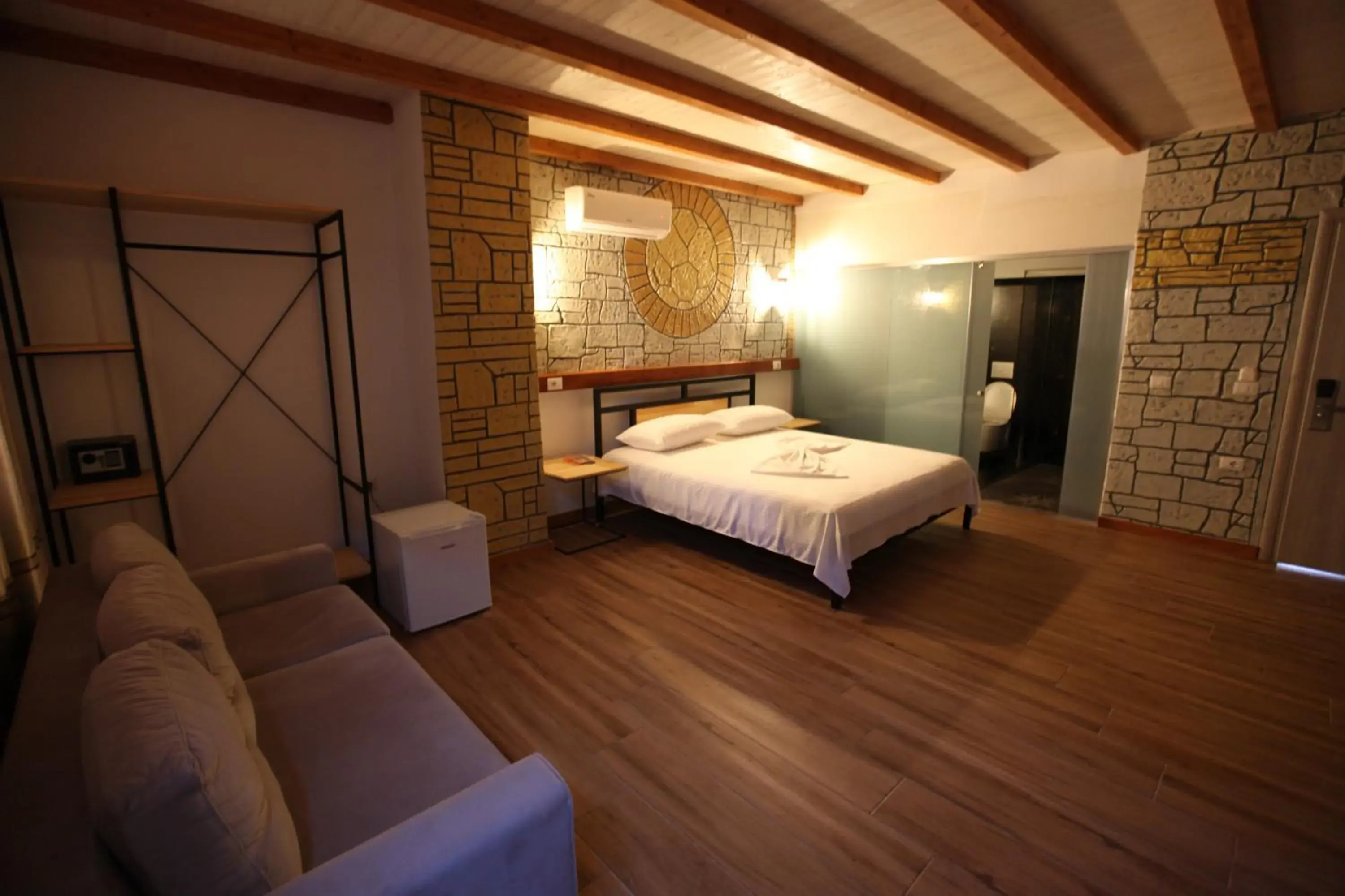 Bedroom in Oceanic Overview Suites Bedroom in Oceanic Overview Suites