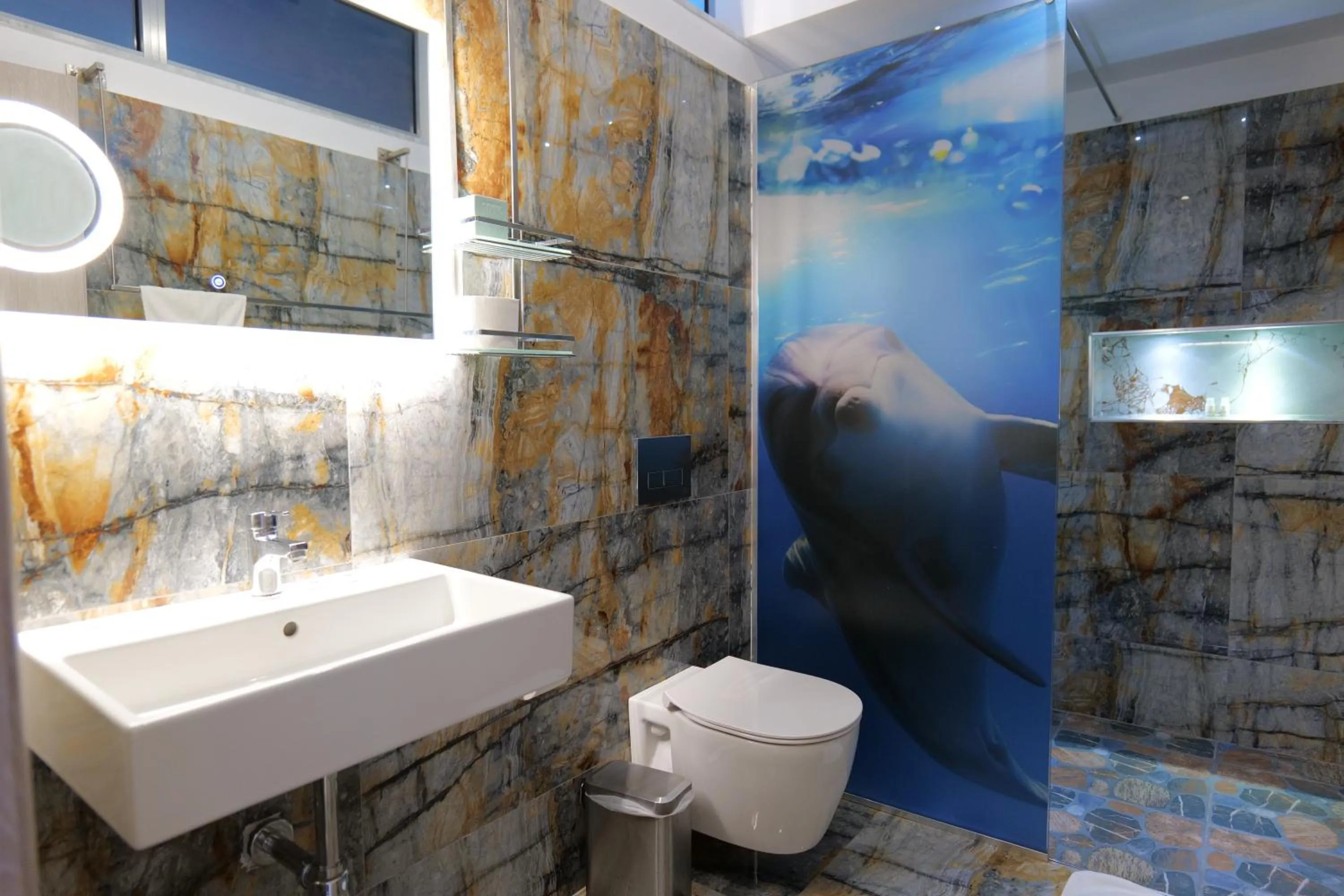 Bathroom in Oceanic Overview Suites