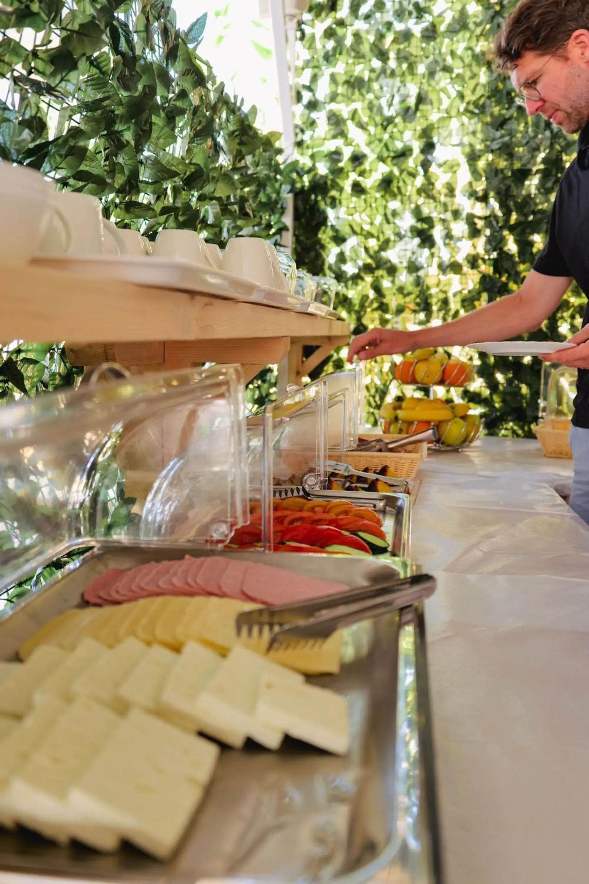 Buffet breakfast in Oceanic Overview Suites Buffet breakfast in Oceanic Overview Suites