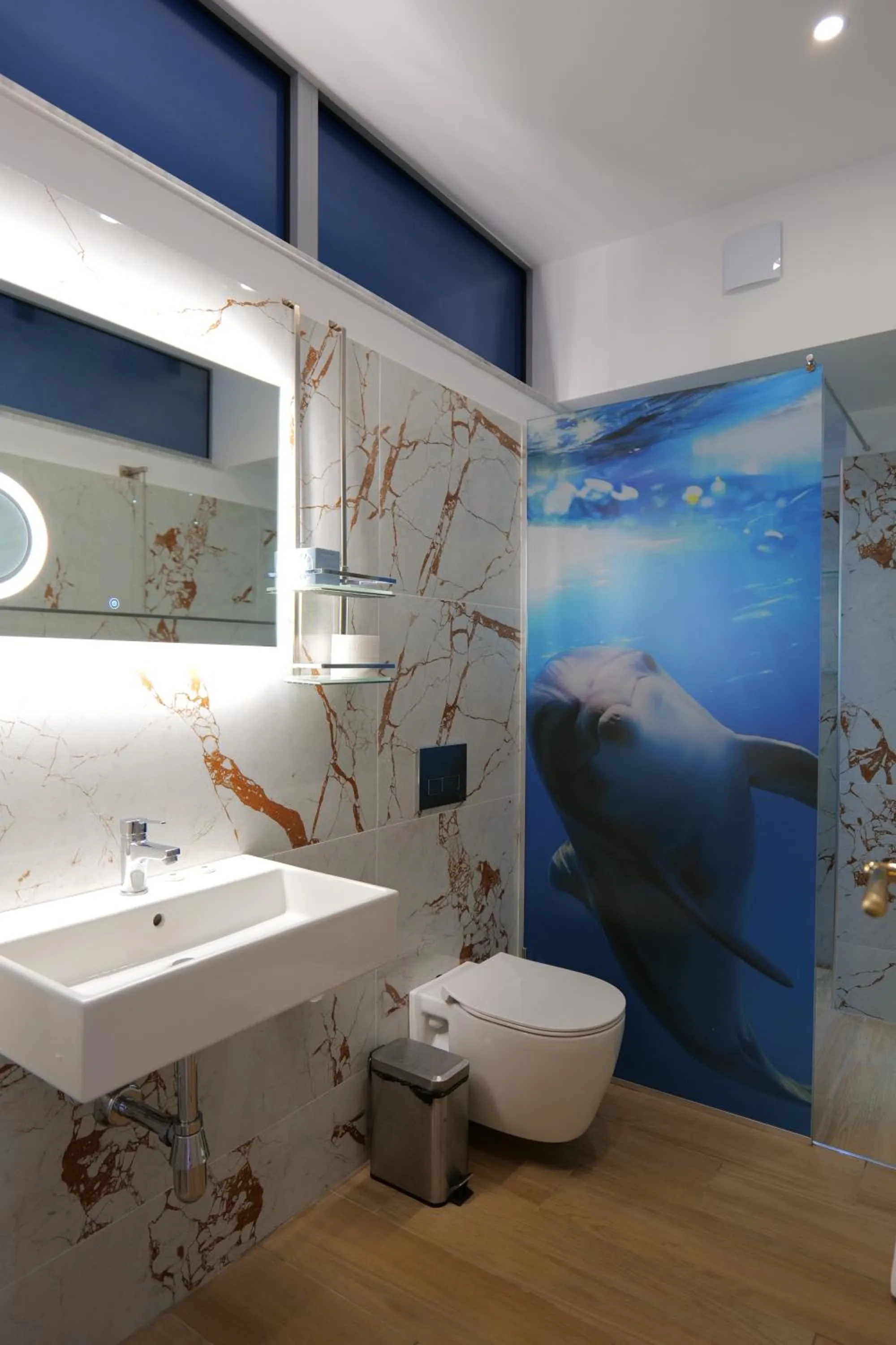 Bathroom in Oceanic Overview Suites