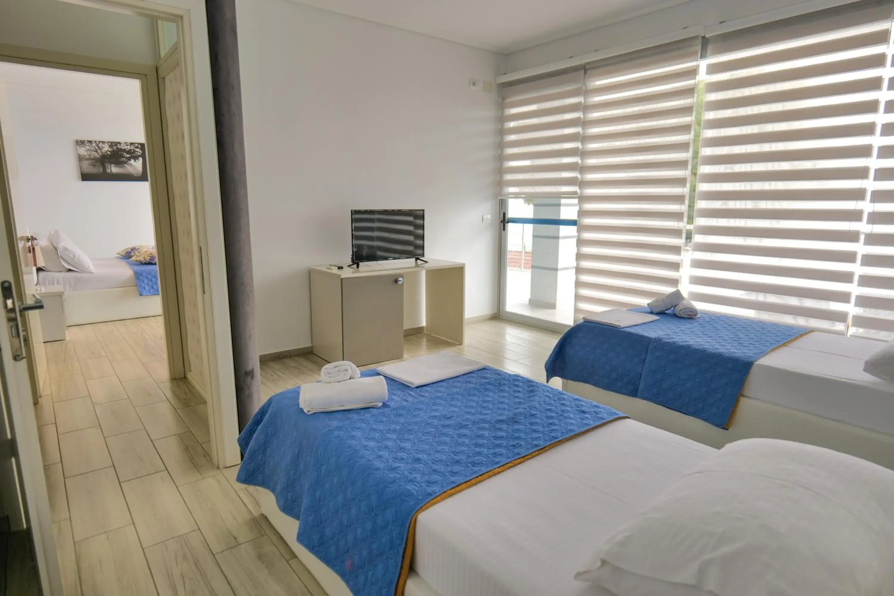 Bed in Oceanic Overview Suites Bed in Oceanic Overview Suites