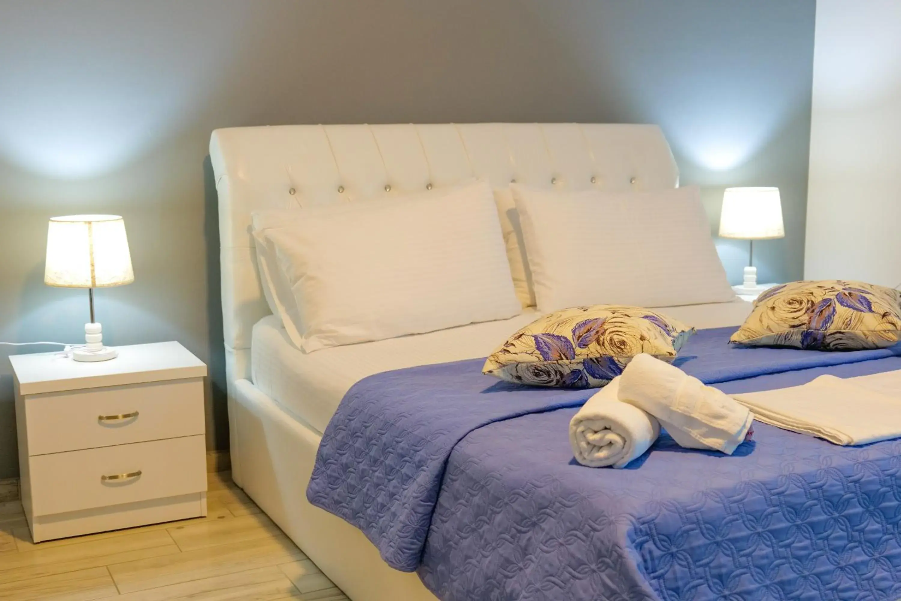 Bed in Oceanic Overview Suites Bed in Oceanic Overview Suites