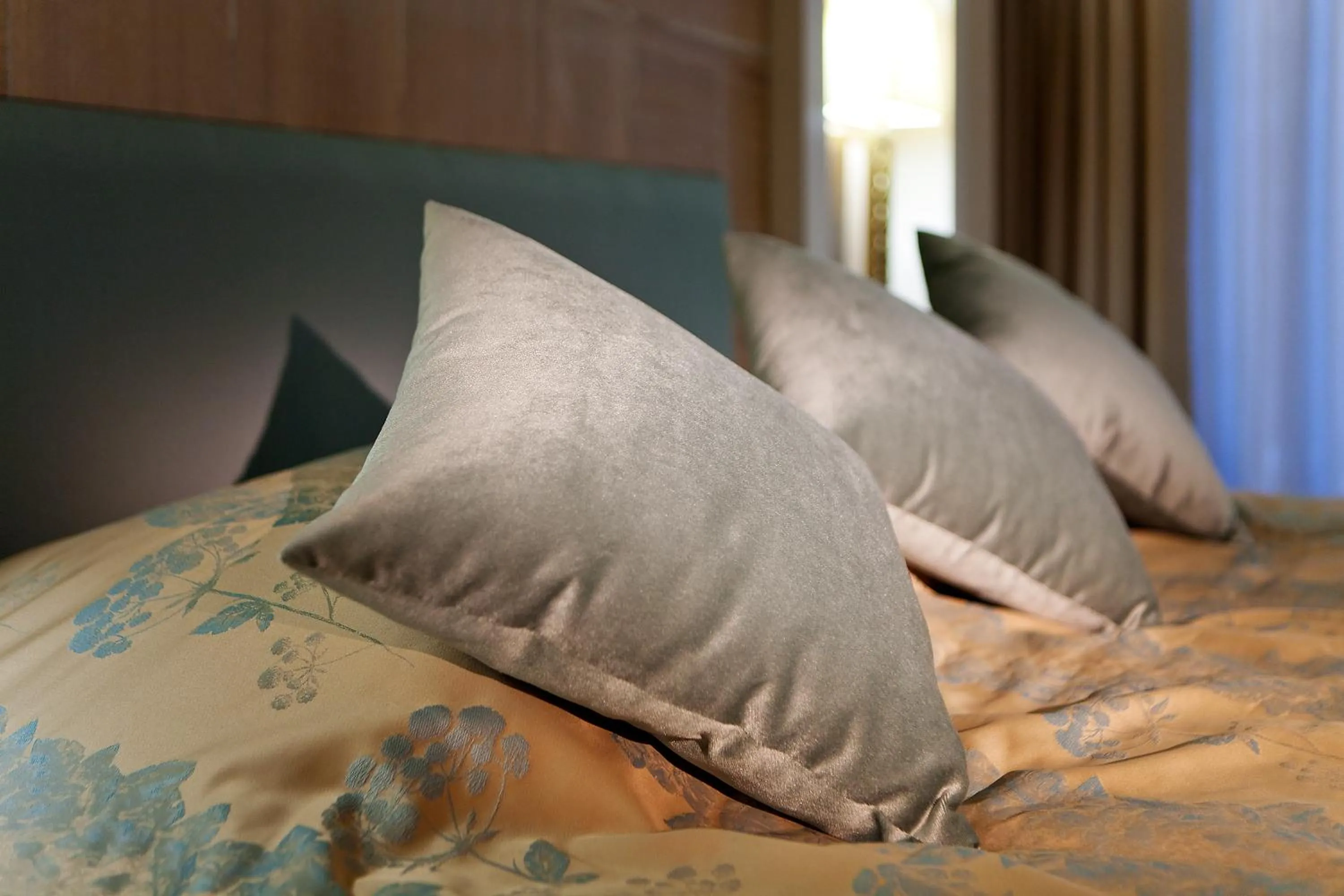 Bedroom, Bed in Quadas Hotel - Adult Only