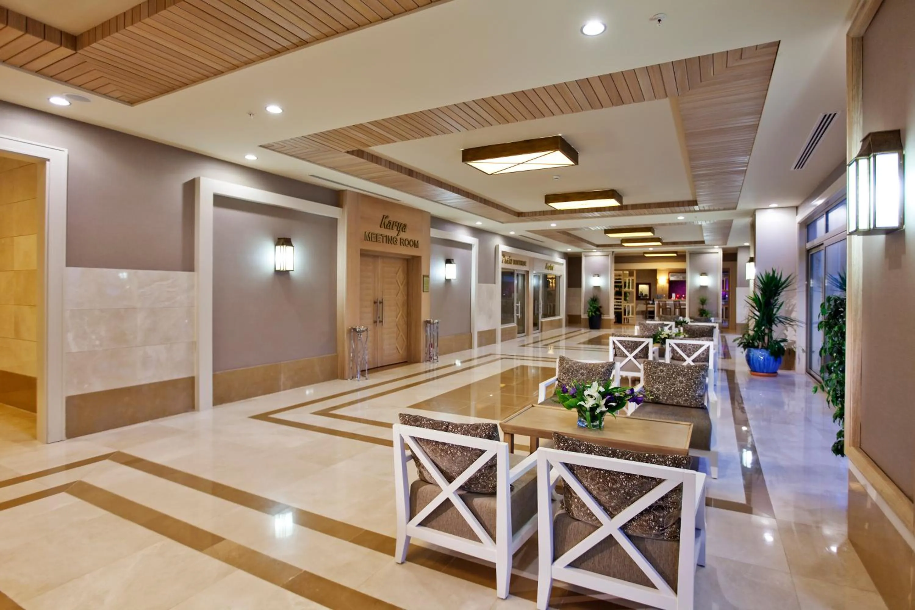 Lobby or reception in Quadas Hotel - Adult Only