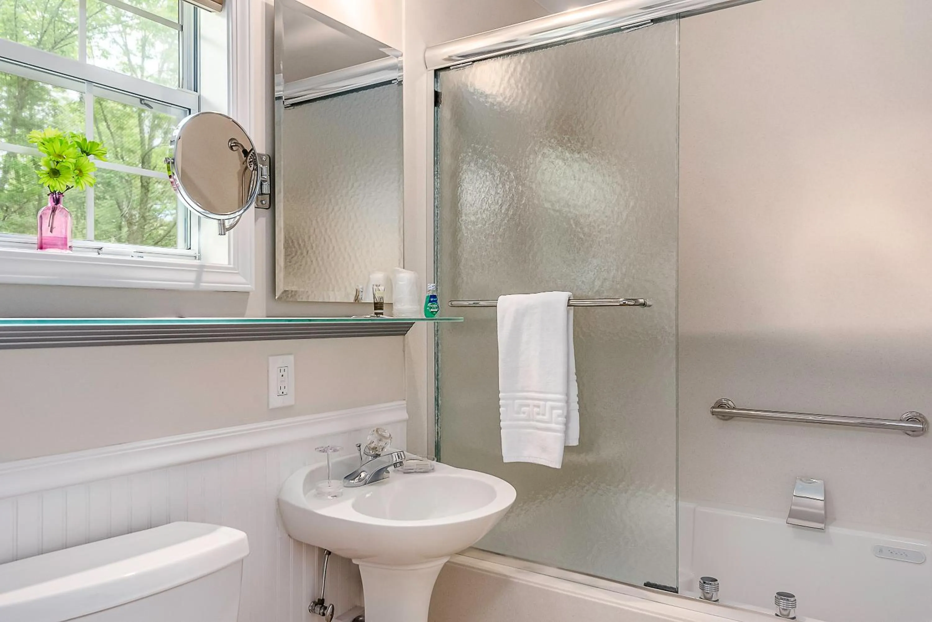 Shower in The Woods Cabins