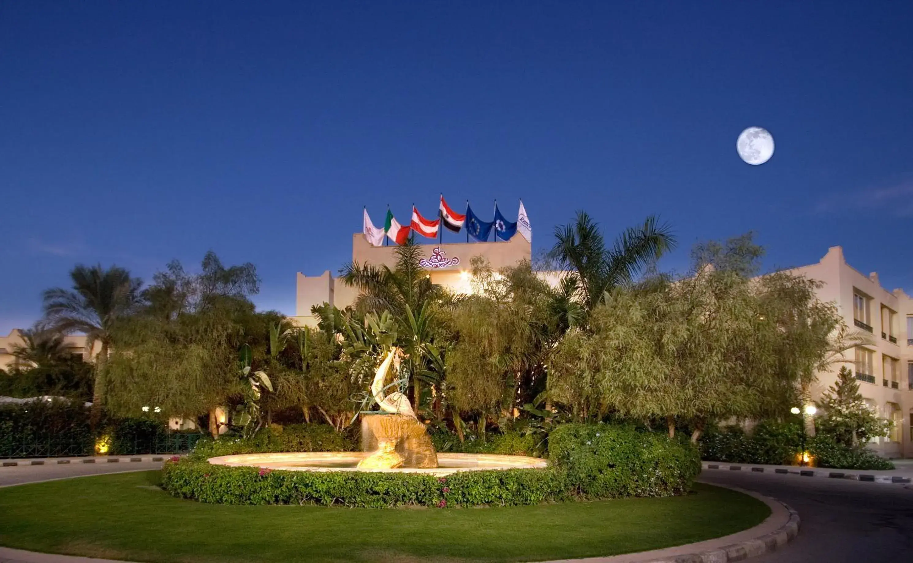 Facade/entrance in Stella Di Mare Grand Hotel Facade/entrance in Stella Di Mare Grand Hotel