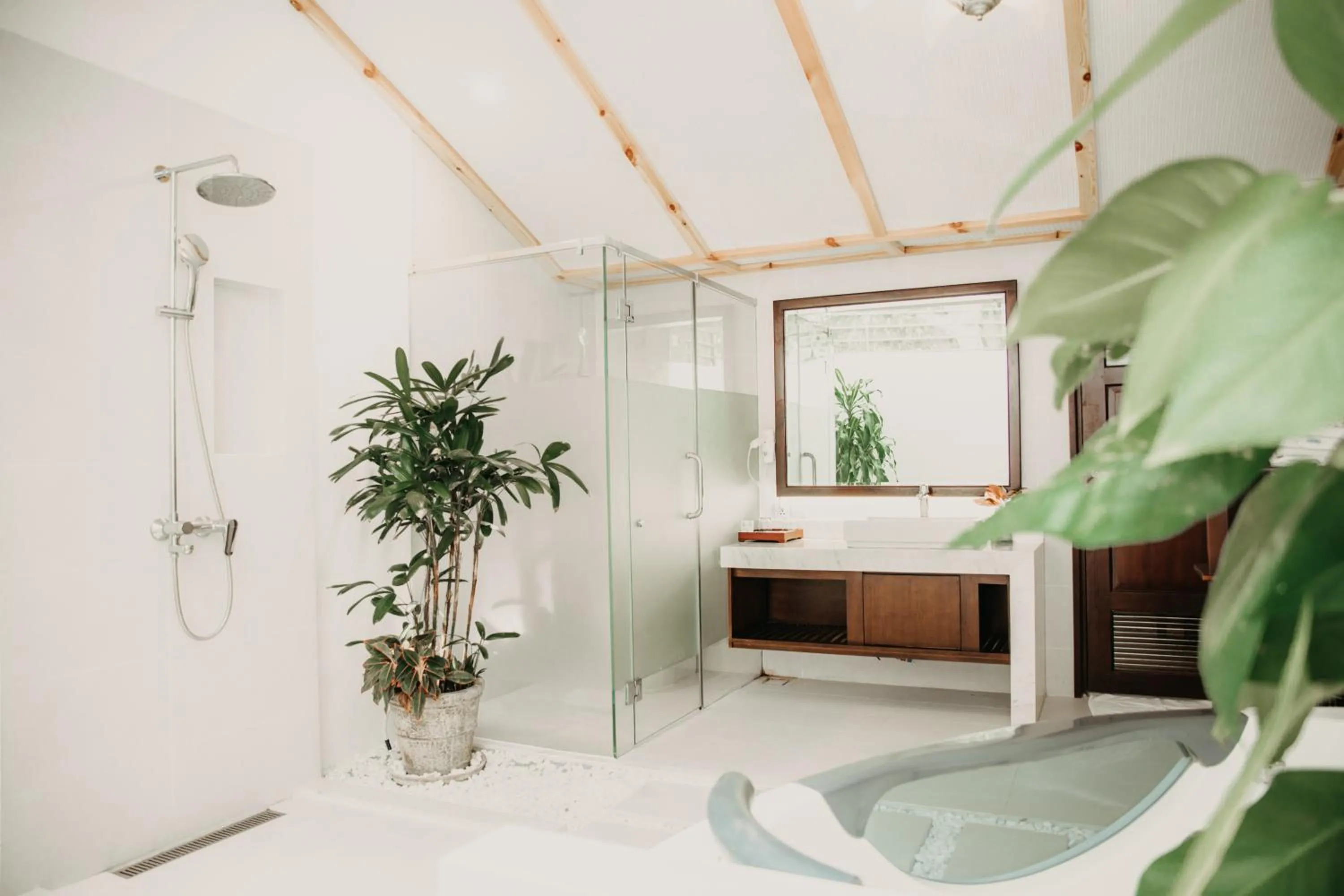 Bathroom in Hoang Ngoc Beach Resort