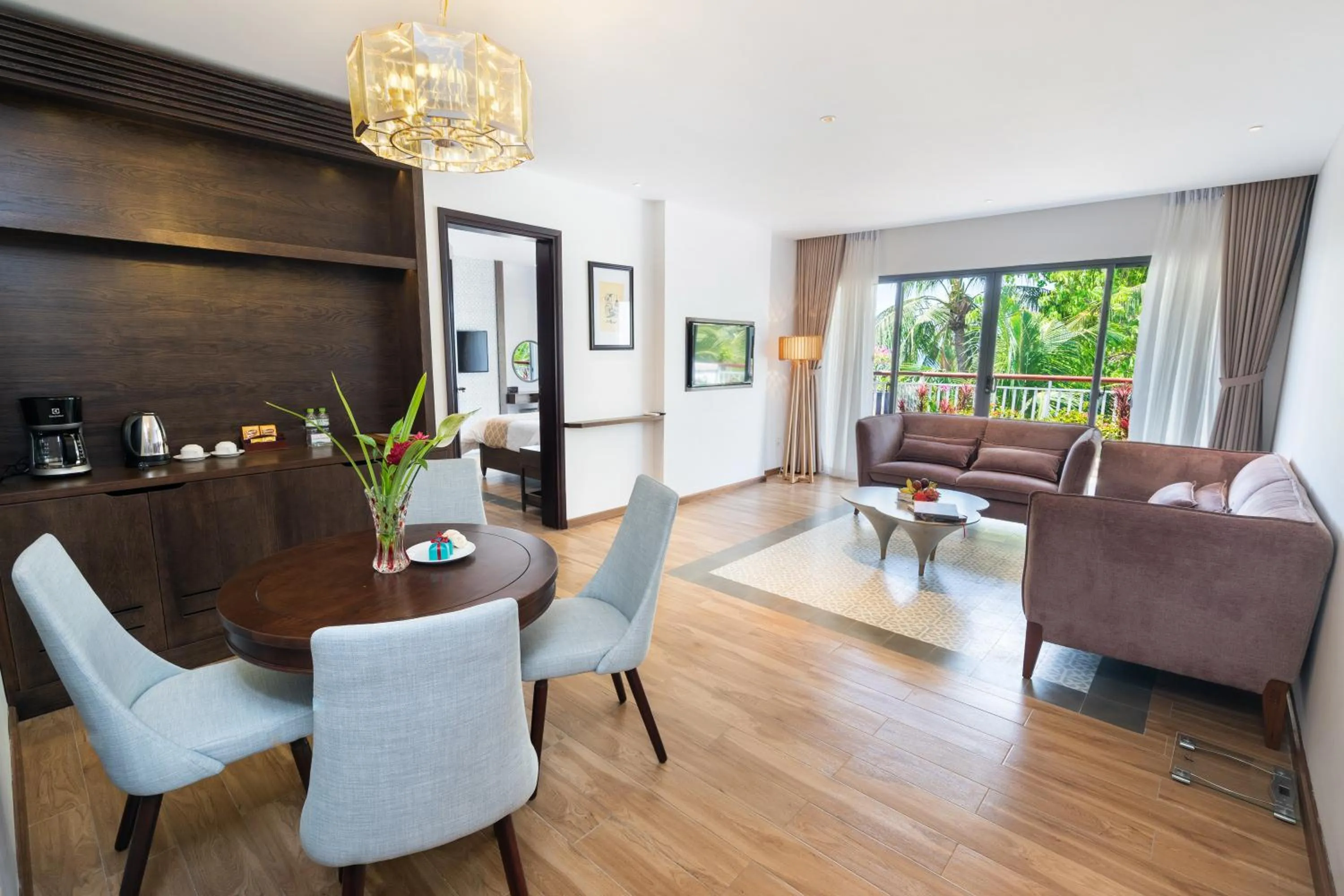 Living room in Hoang Ngoc Beach Resort