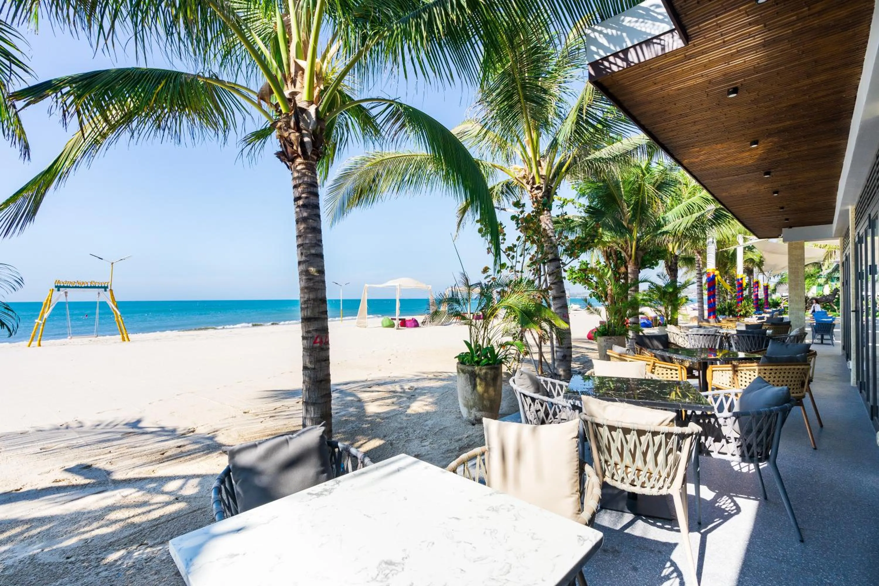 Lounge or bar in Hoang Ngoc Beach Resort