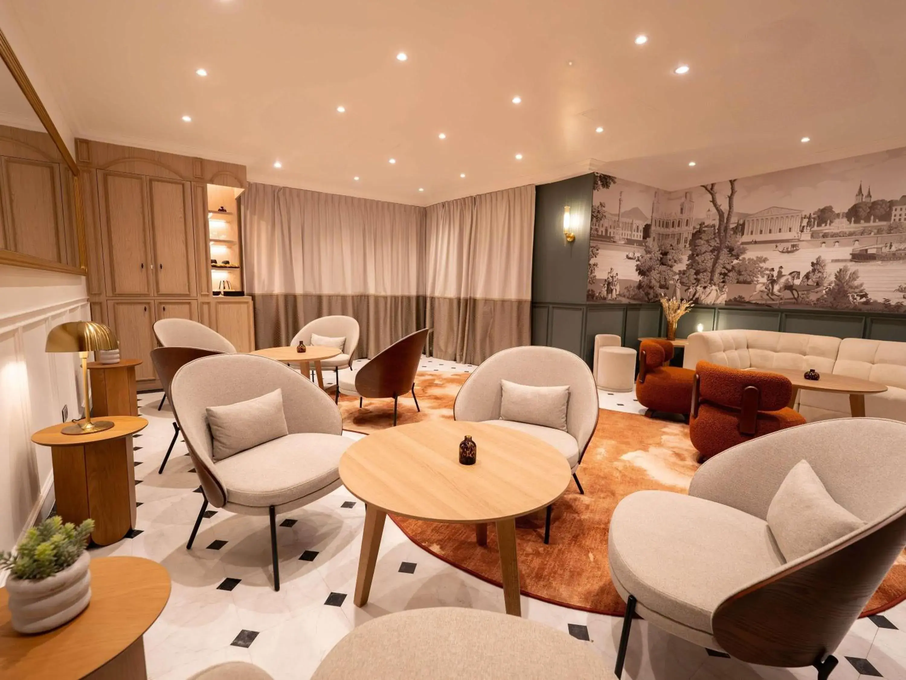 Property building in Mercure Paris Bastille Marais Property building in Mercure Paris Bastille Marais