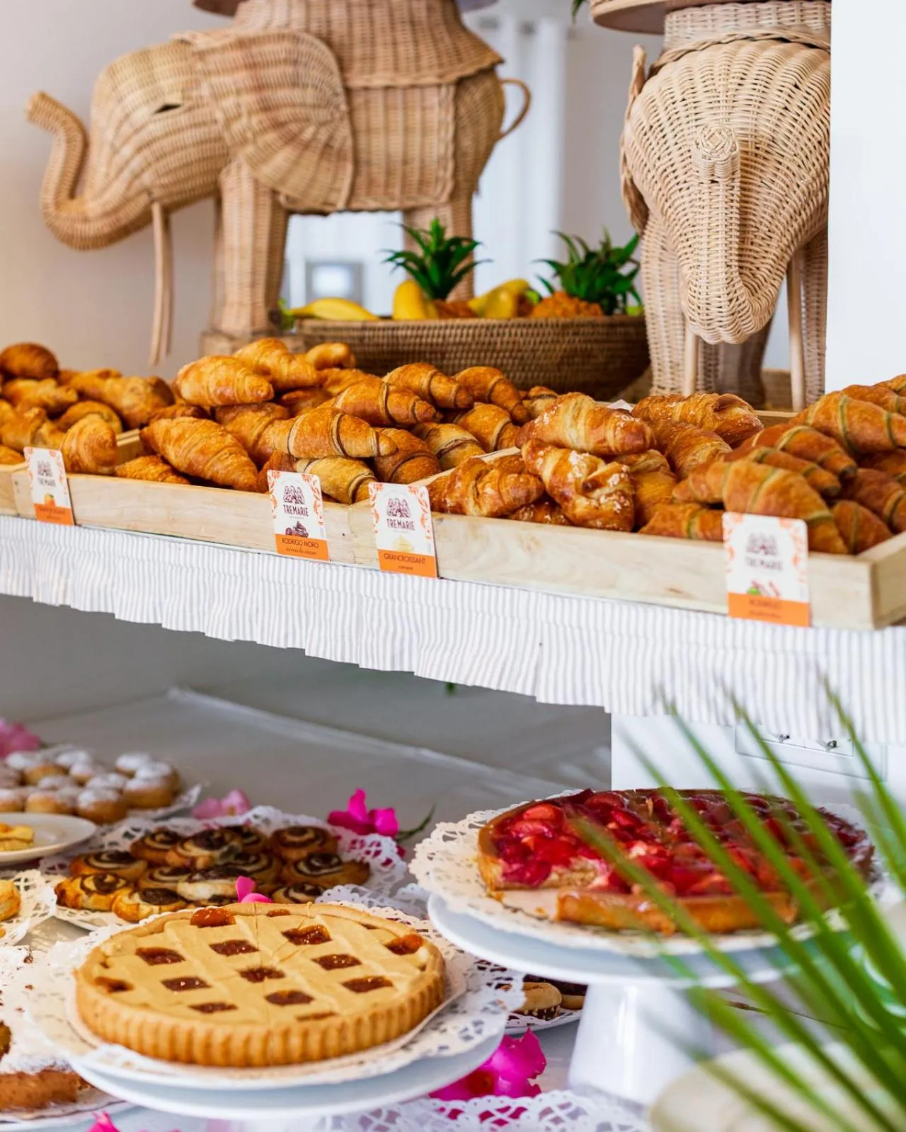 Buffet breakfast in Hotel Bellariva