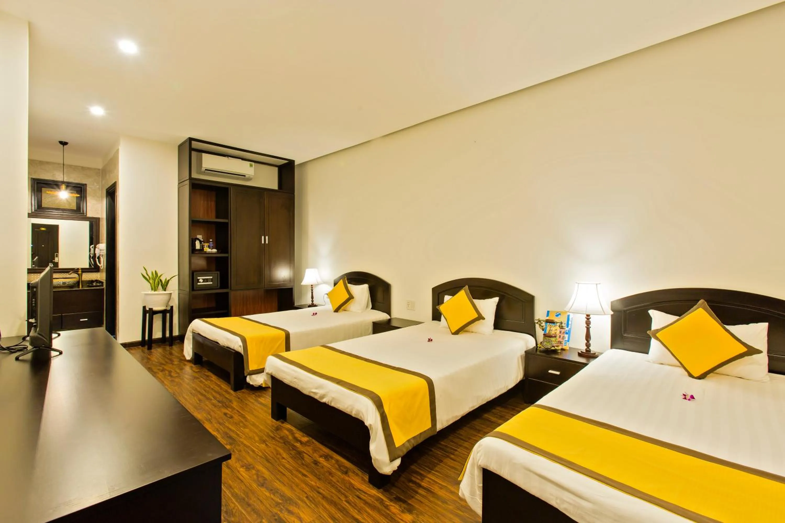 Bedroom, Bed in Hoi An Hai Au Boutique Hotel