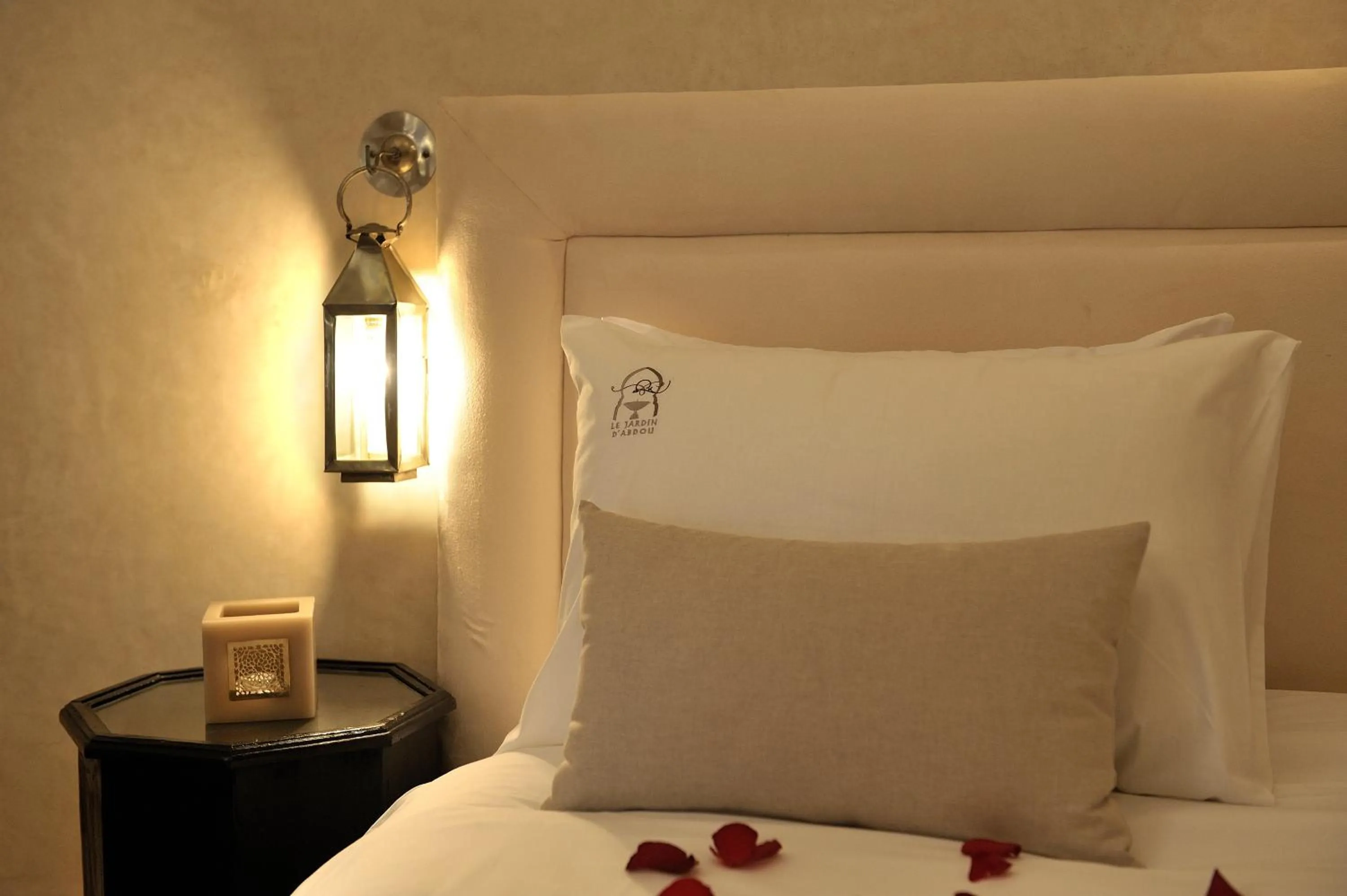 Bed in Riad Le Jardin d'Abdou