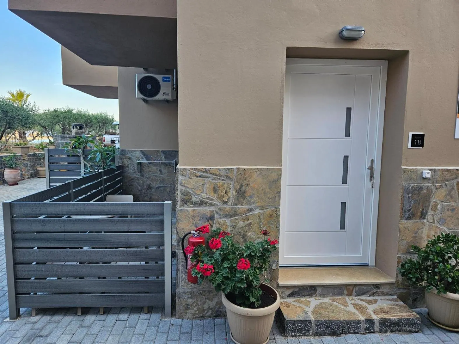 Elounda Sunrise Apartments