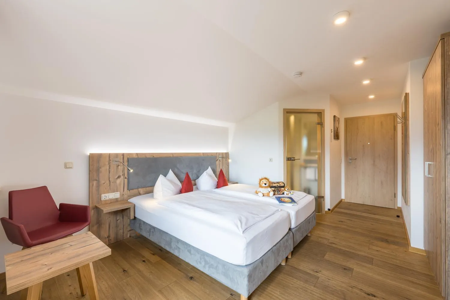 Bedroom, Bed in Familienhotel Löwen