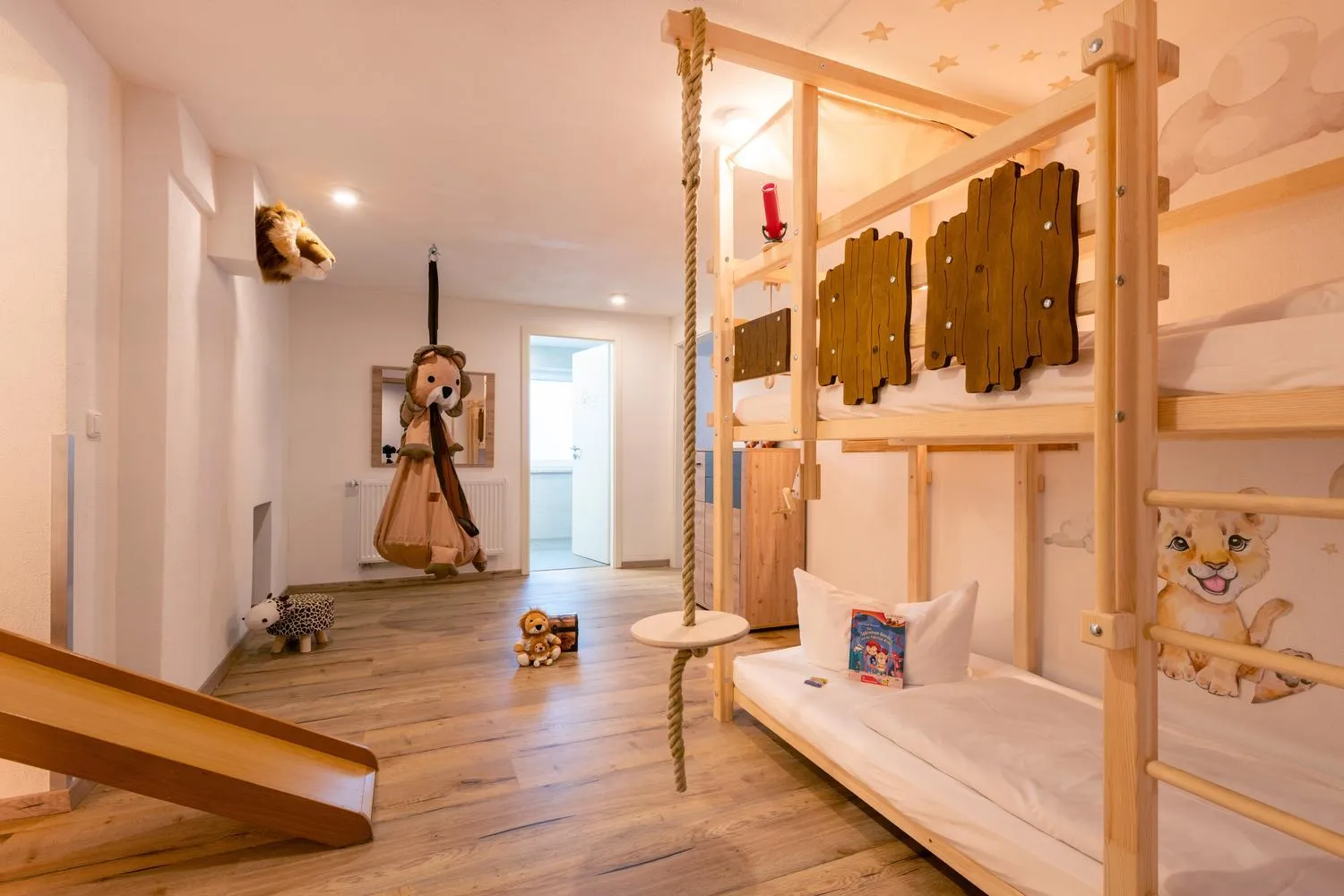 Photo of the whole room, Bed in Familienhotel Löwen