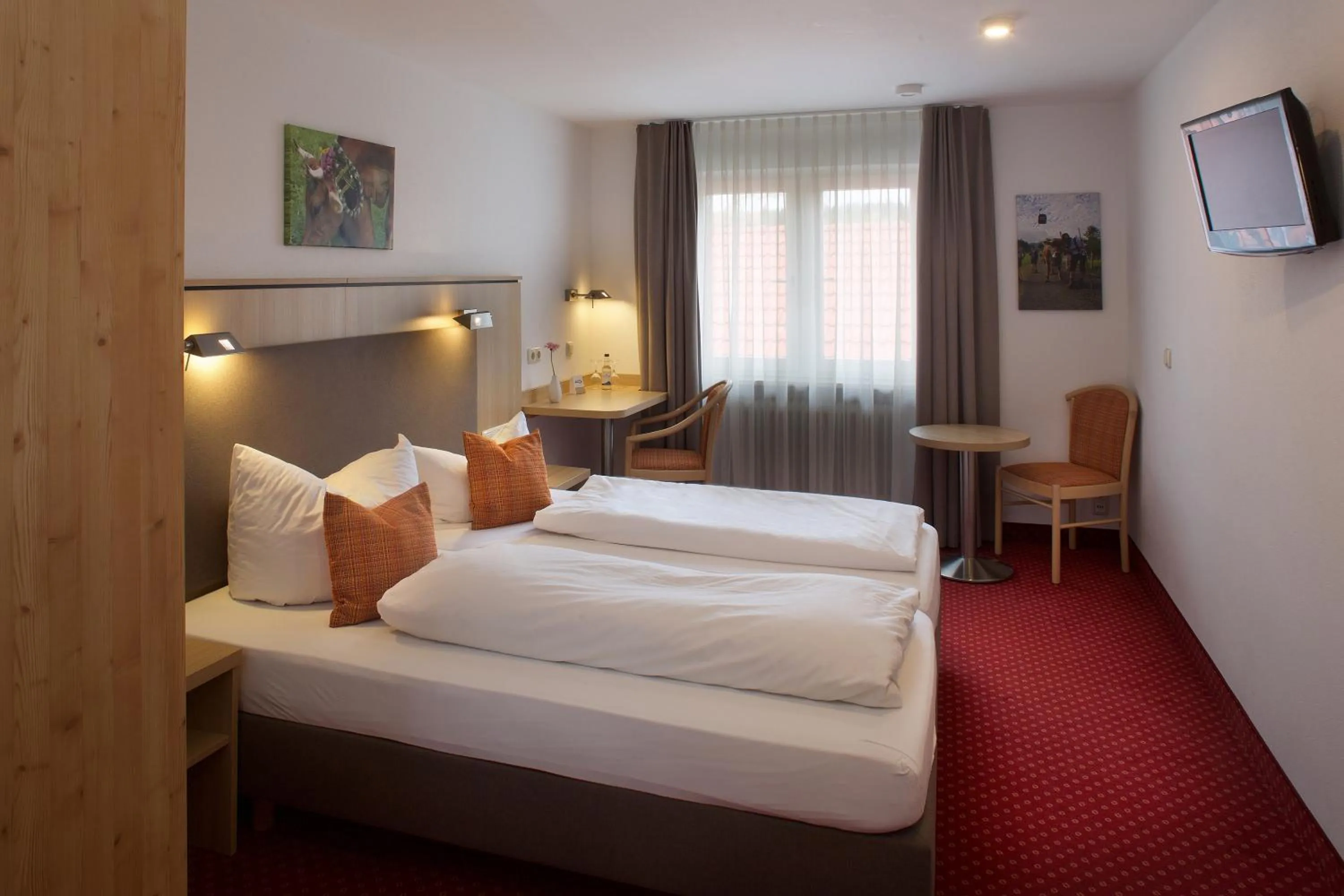 Photo of the whole room, Bed in Familienhotel Löwen