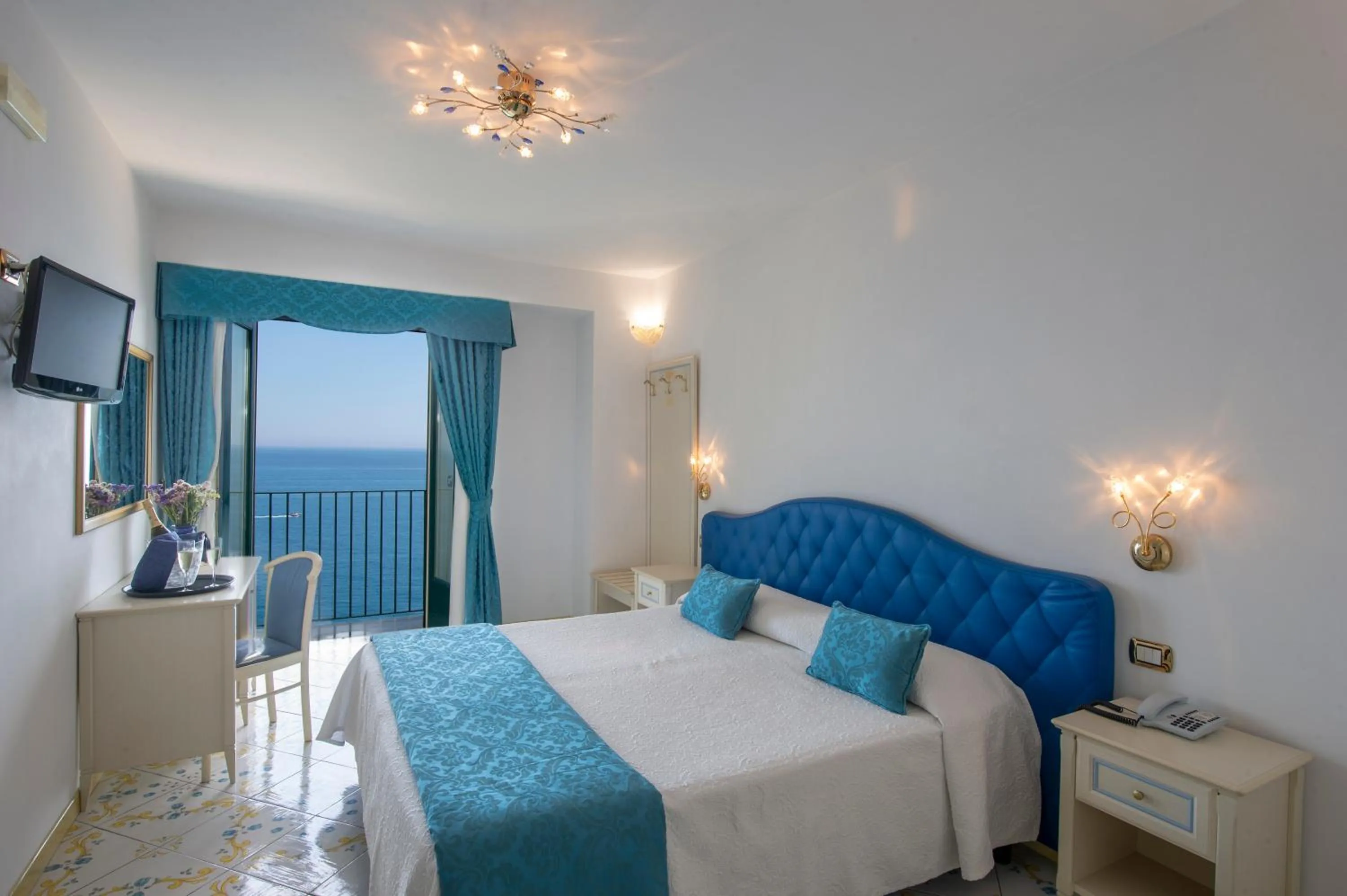 Photo of the whole room, Bed in Hotel Villa Maria Pia