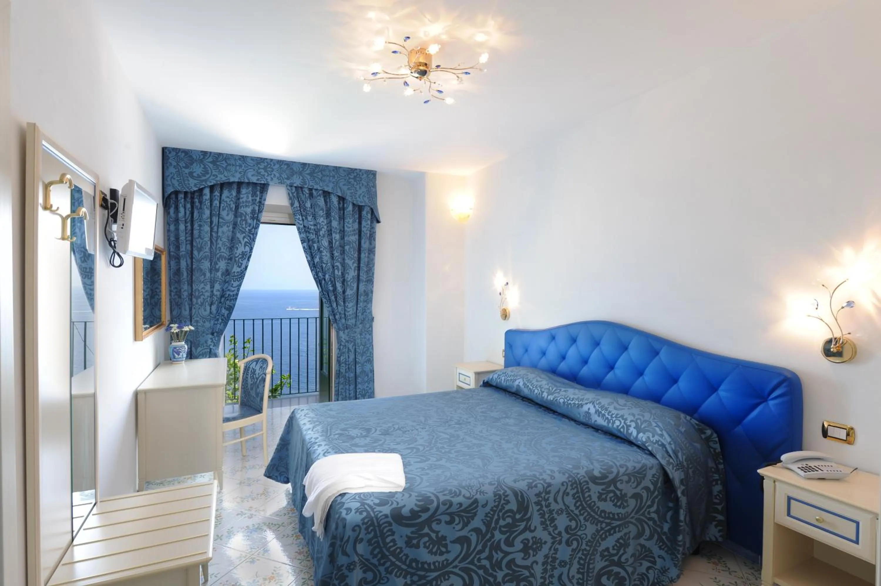 Photo of the whole room, Bed in Hotel Villa Maria Pia