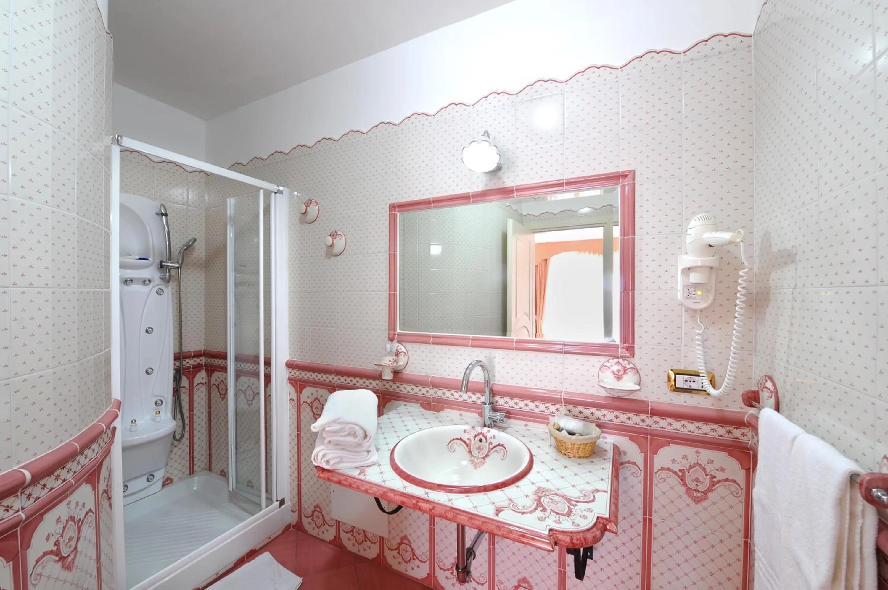 Bathroom in Hotel Villa Maria Pia