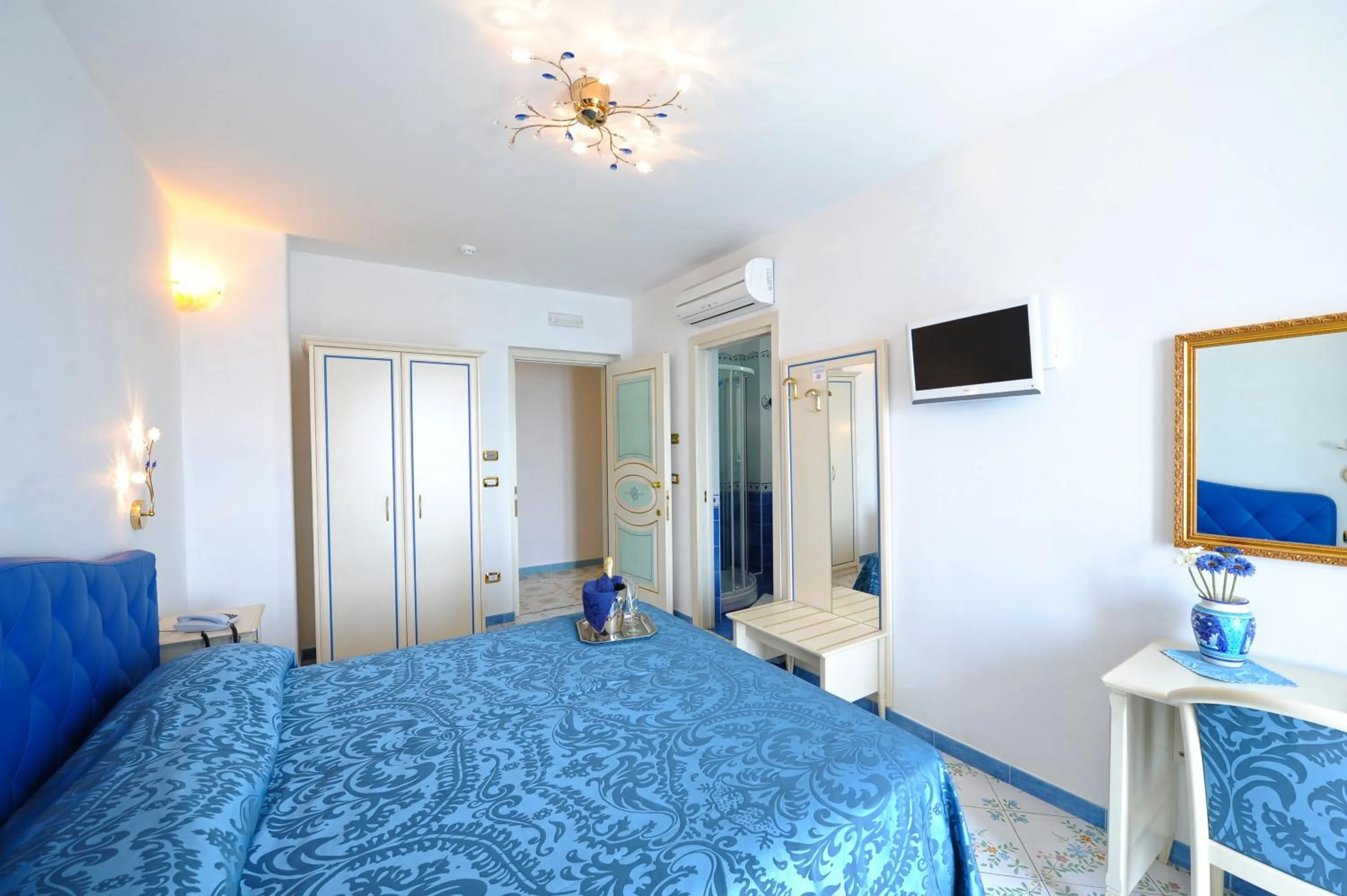 Photo of the whole room, Bed in Hotel Villa Maria Pia