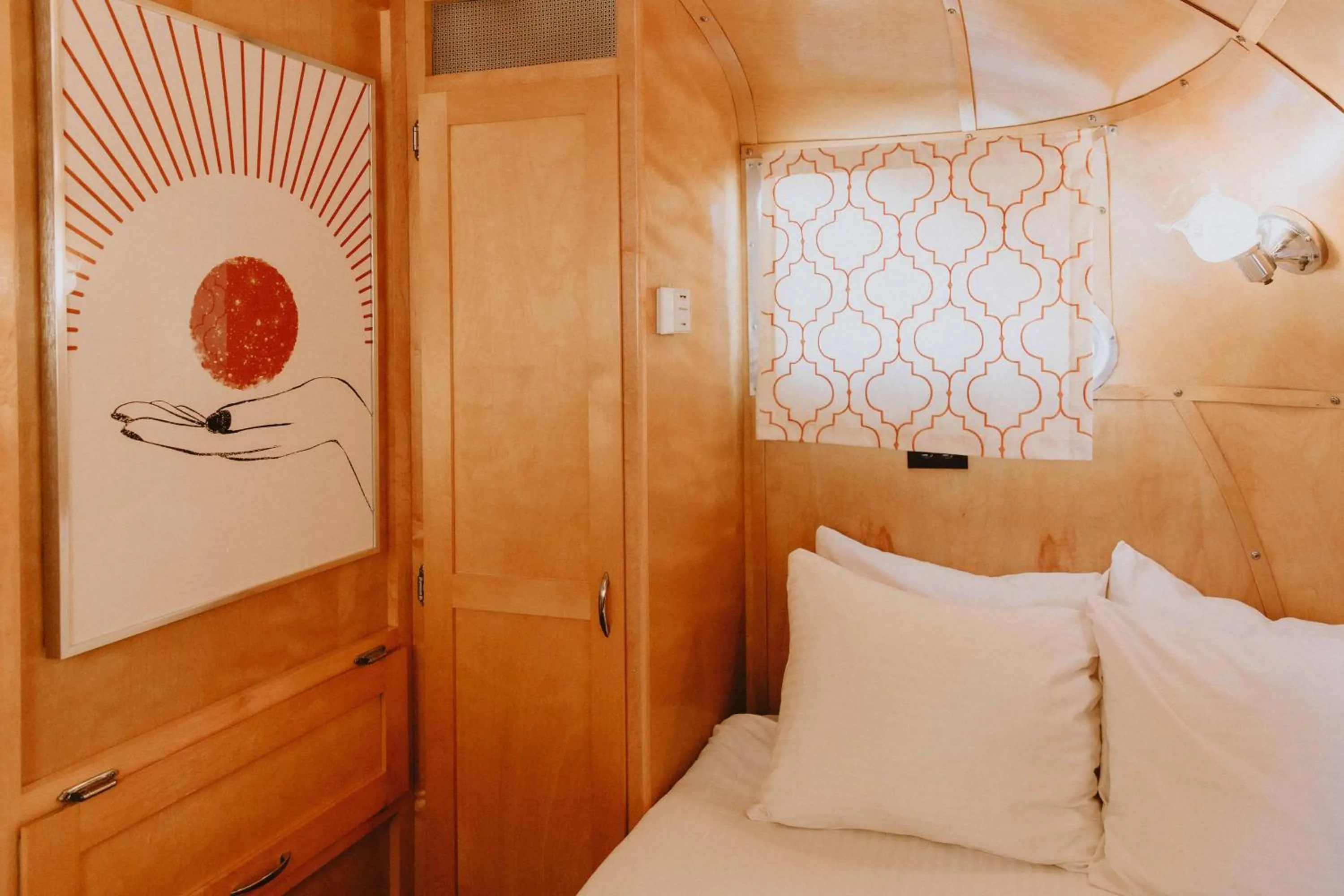 Bed in Hotel Luna Mystica