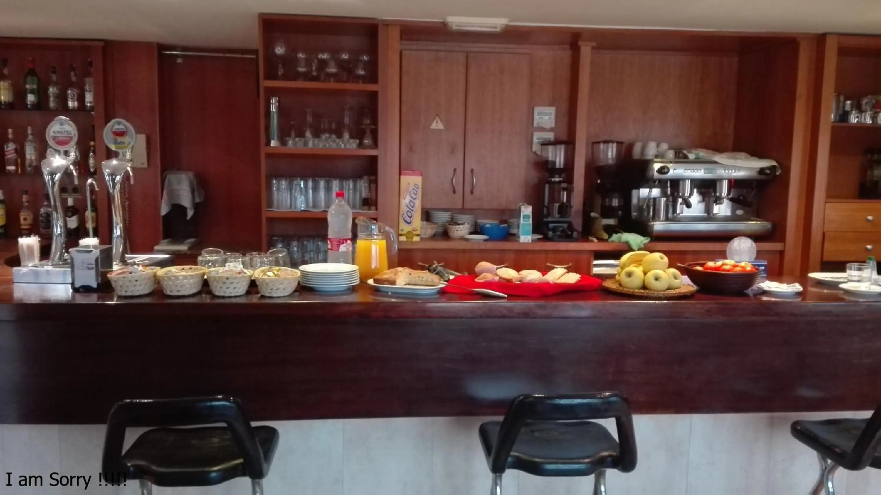 Buffet breakfast in Hostal Rural La Montería