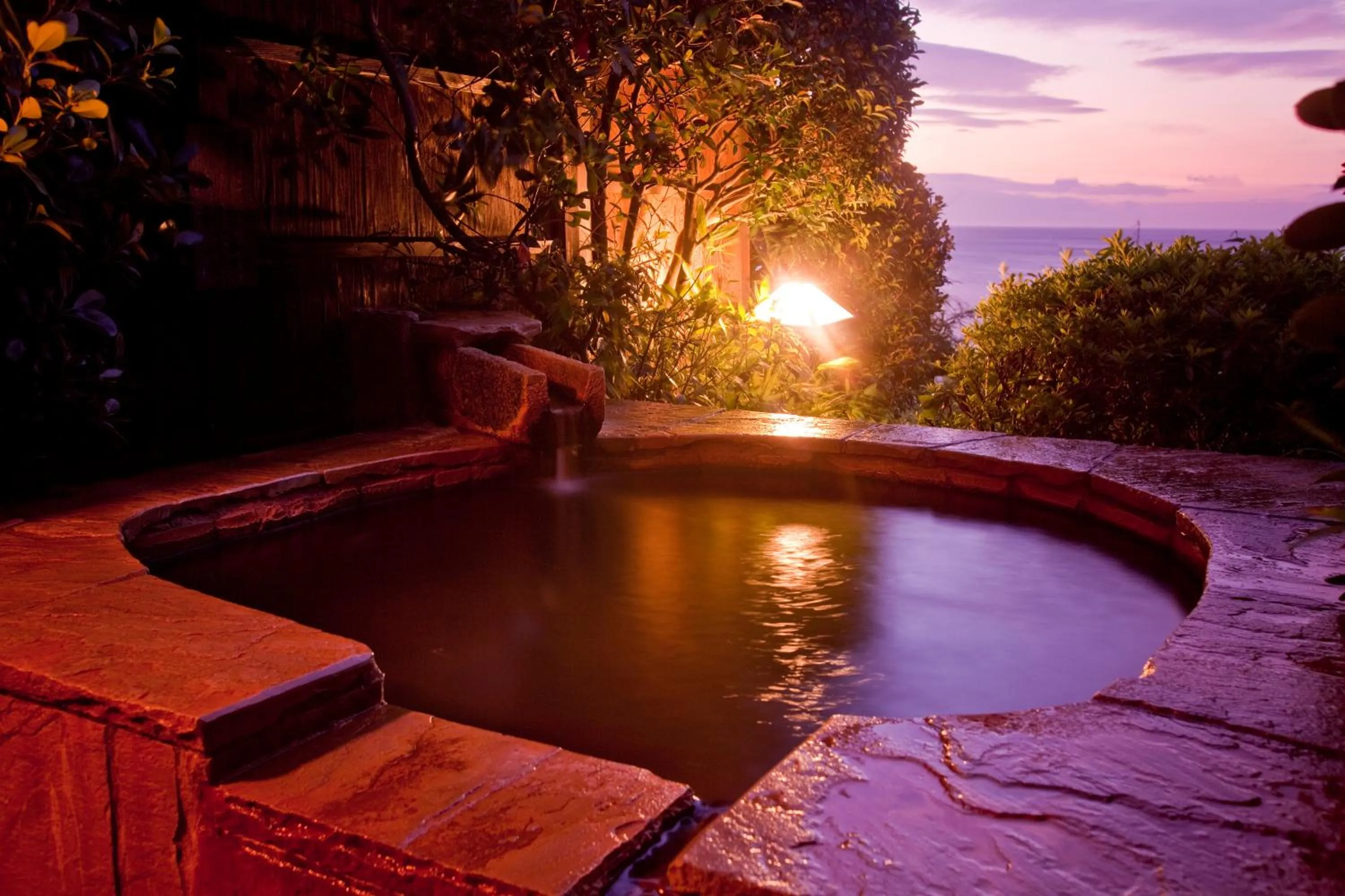 Open Air Bath in Hiina