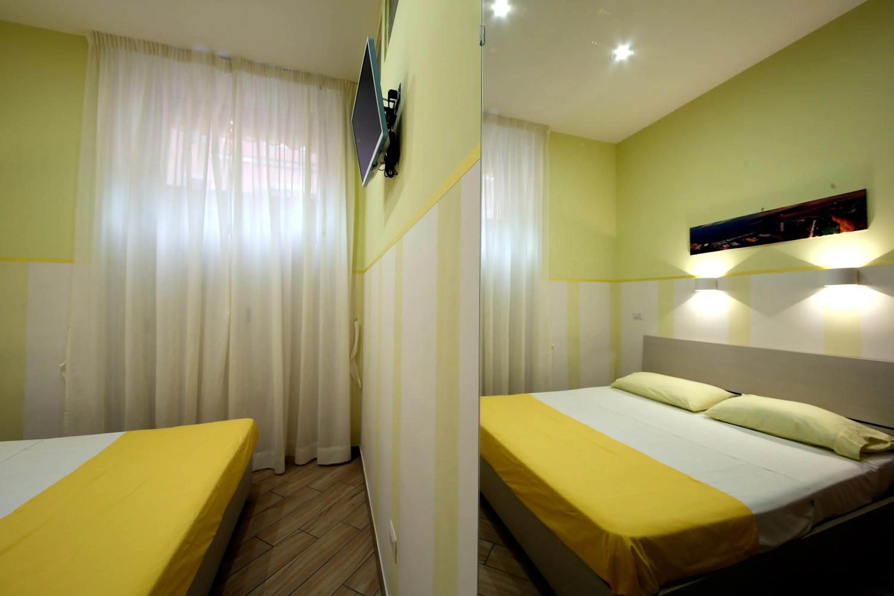 Double Room with Balcony in B&B Residenza Alba