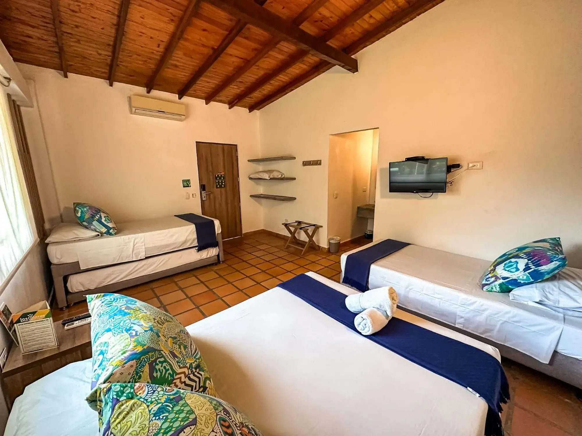 Property building, Bed in Los Colores Ecoparque Property building, Bed in Los Colores Ecoparque