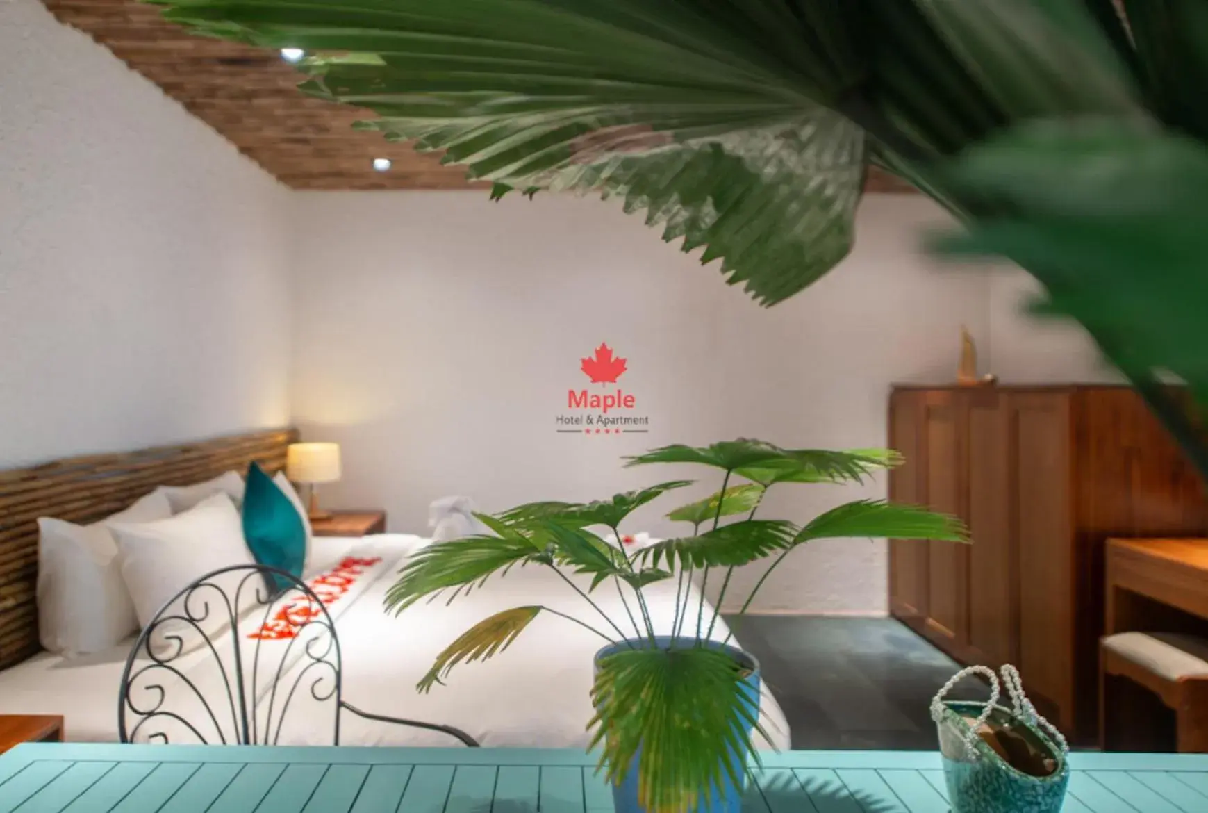 Bedroom, Bed in Maple Hotel & Apartment Bedroom, Bed in Maple Hotel & Apartment