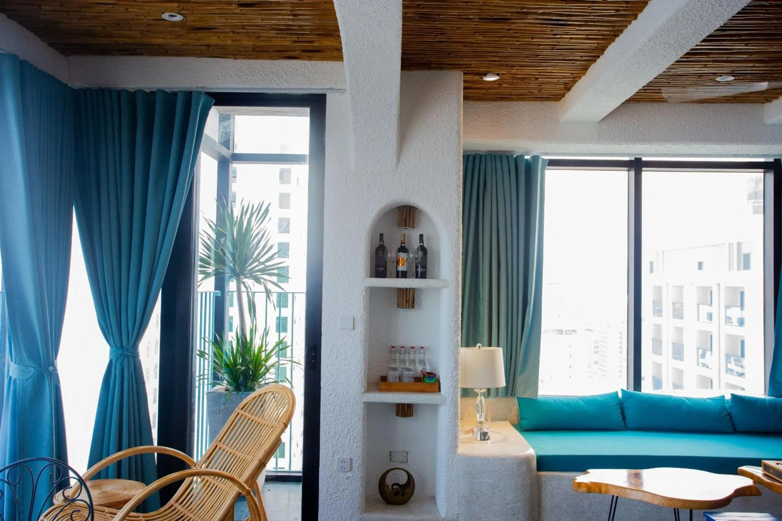 Maple Hotel & Apartment