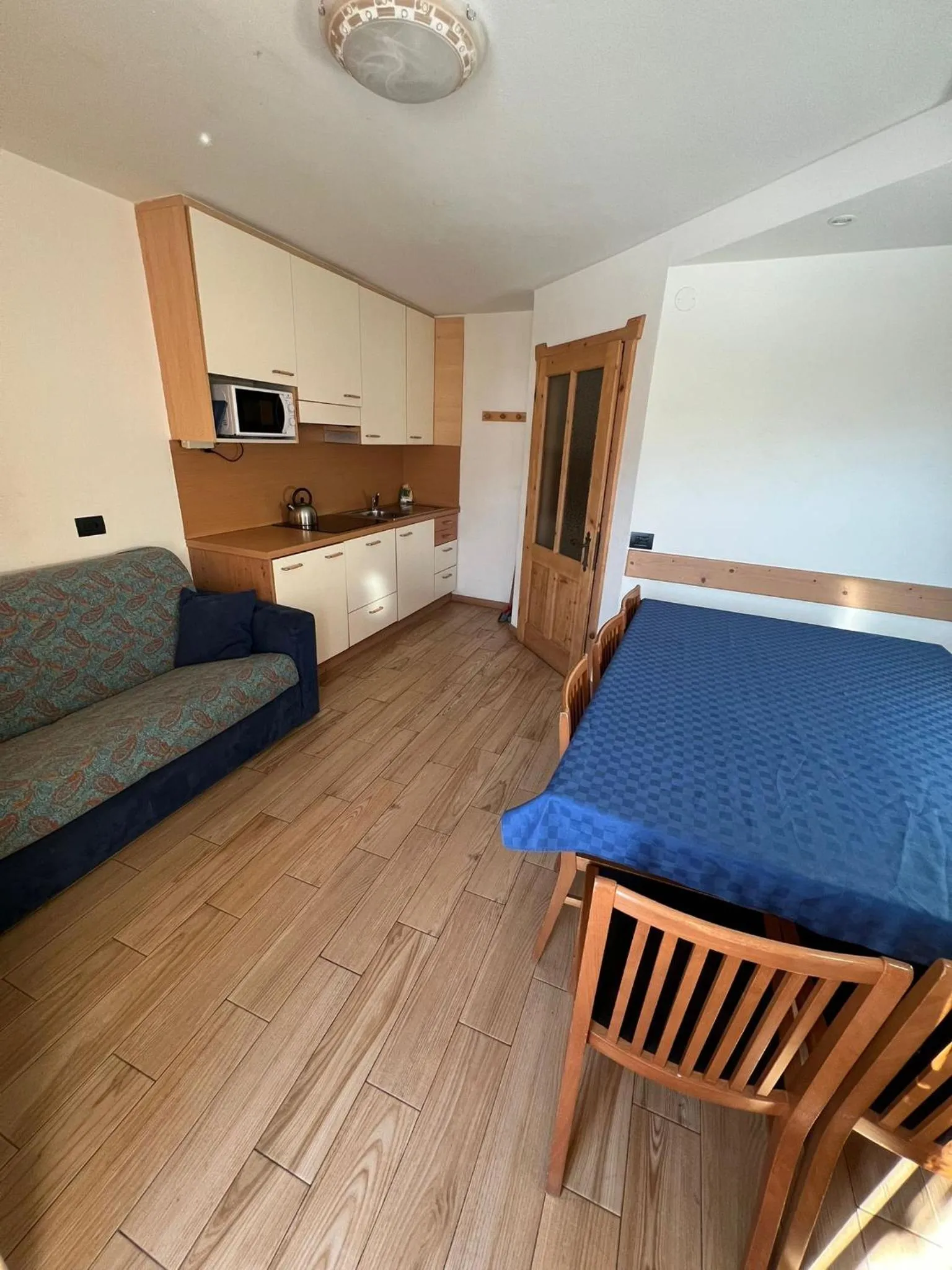 Kitchen or kitchenette, Bed in Chalet Del Sole per gruppi