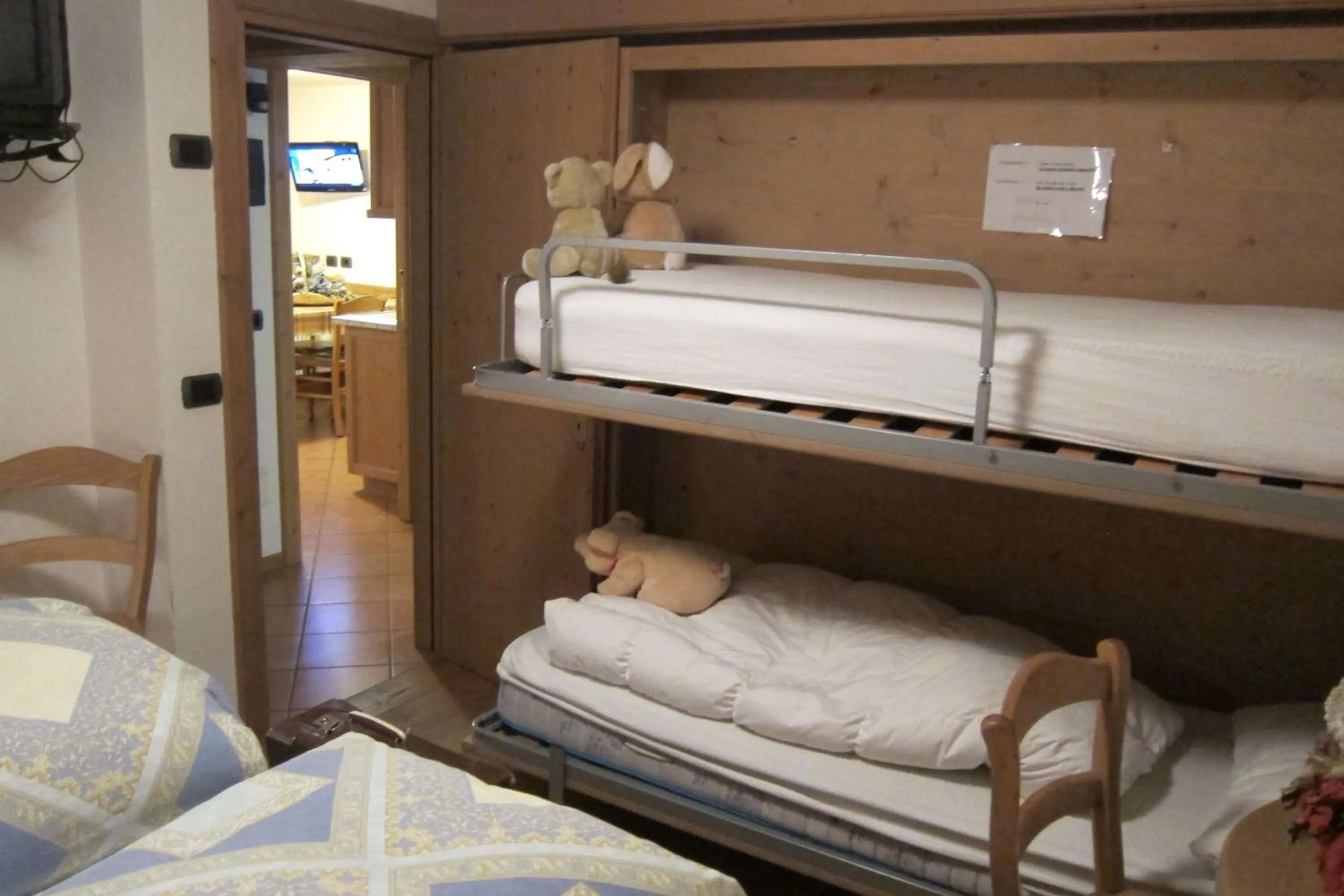 bunk bed, Bed in Chalet Del Sole per gruppi
