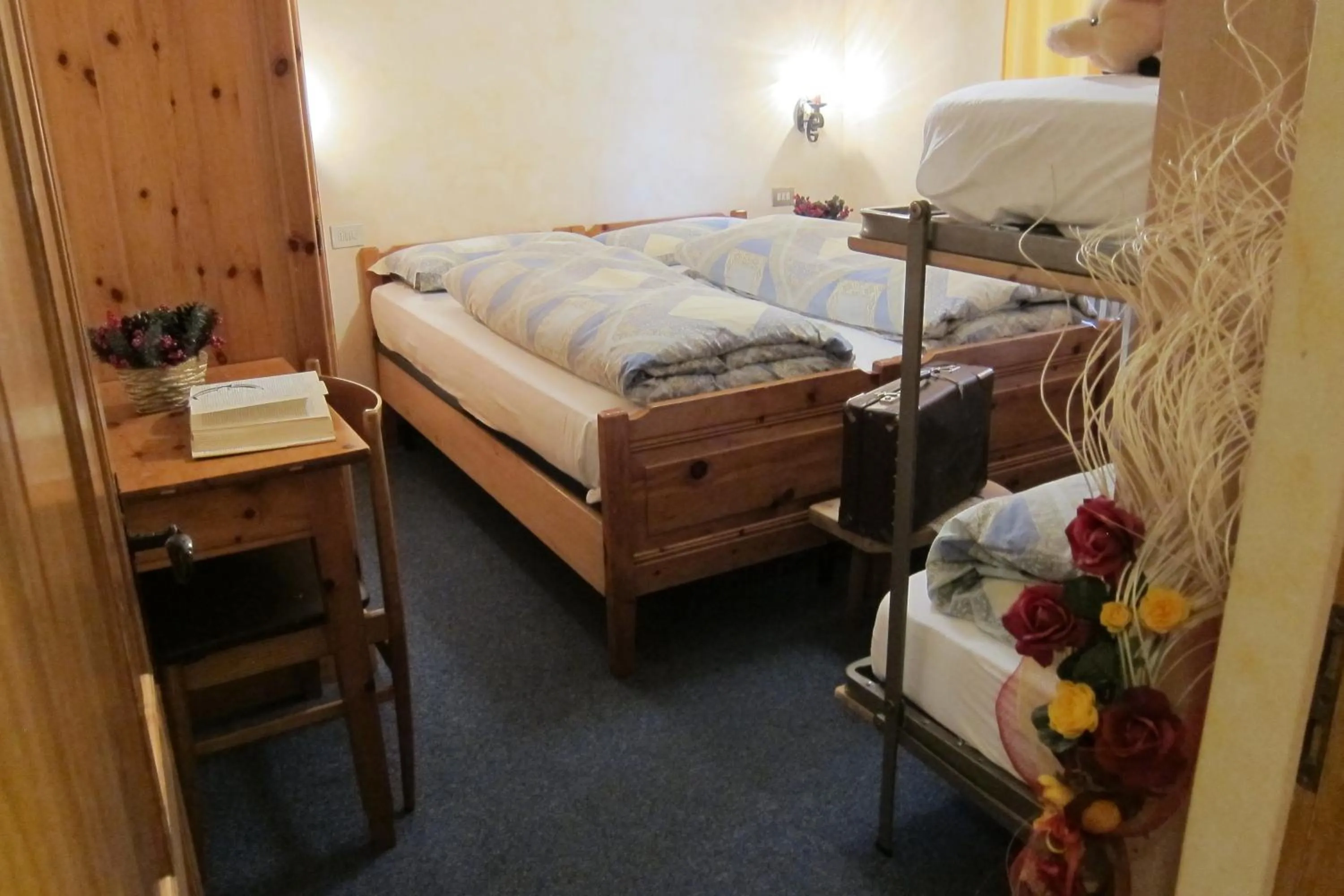 bunk bed, Bed in Chalet Del Sole per gruppi