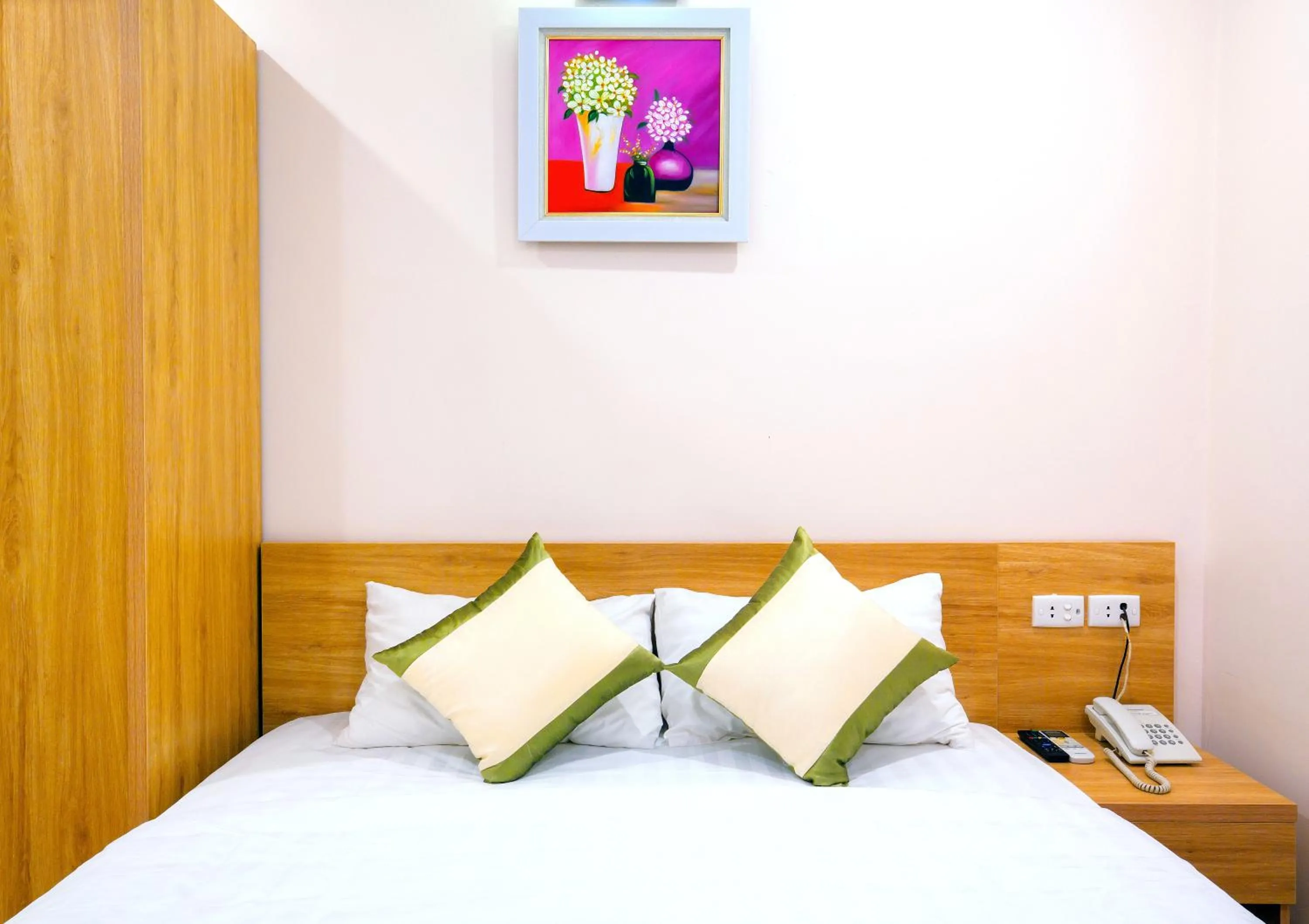 Bed in Royal Hotel Ha noi