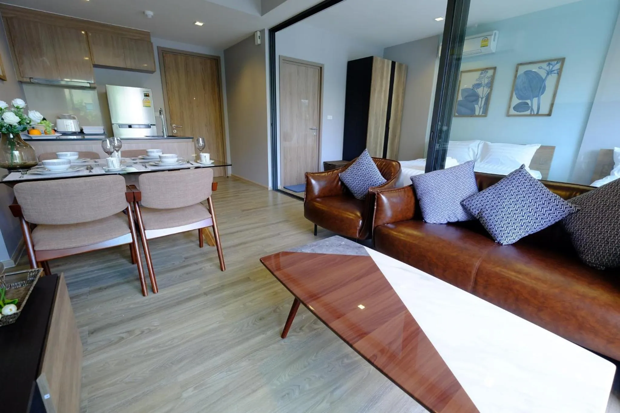 Living room in Rain Cha-am by Obbset