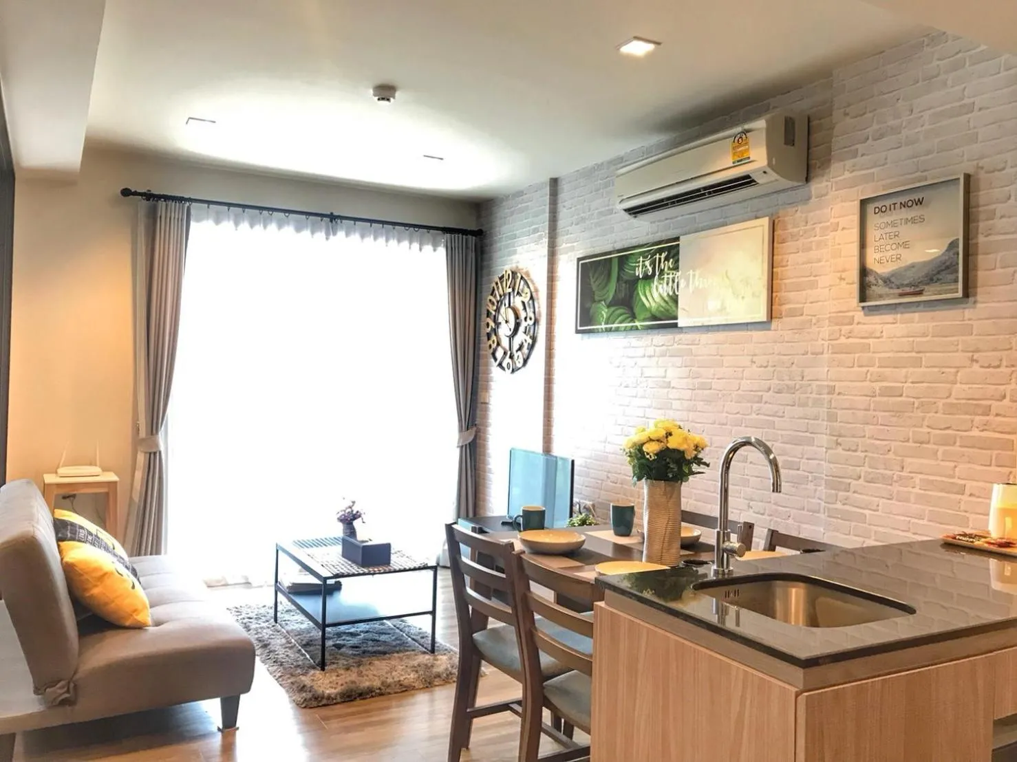 TV and multimedia in Rain Cha-am by Obbset